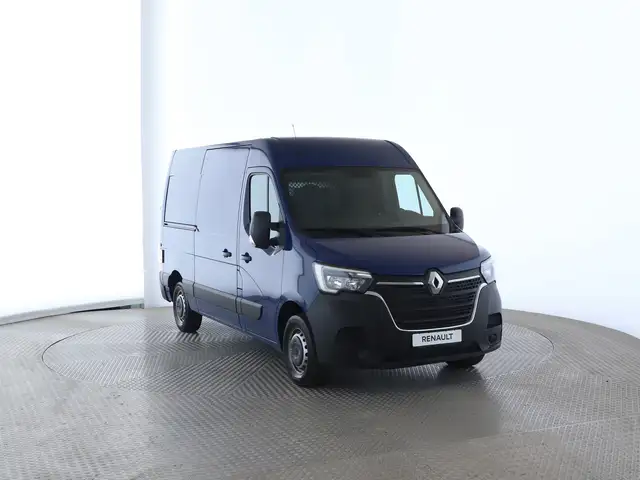Renault Master view 2