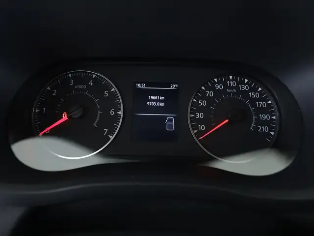 Renault Master view 14