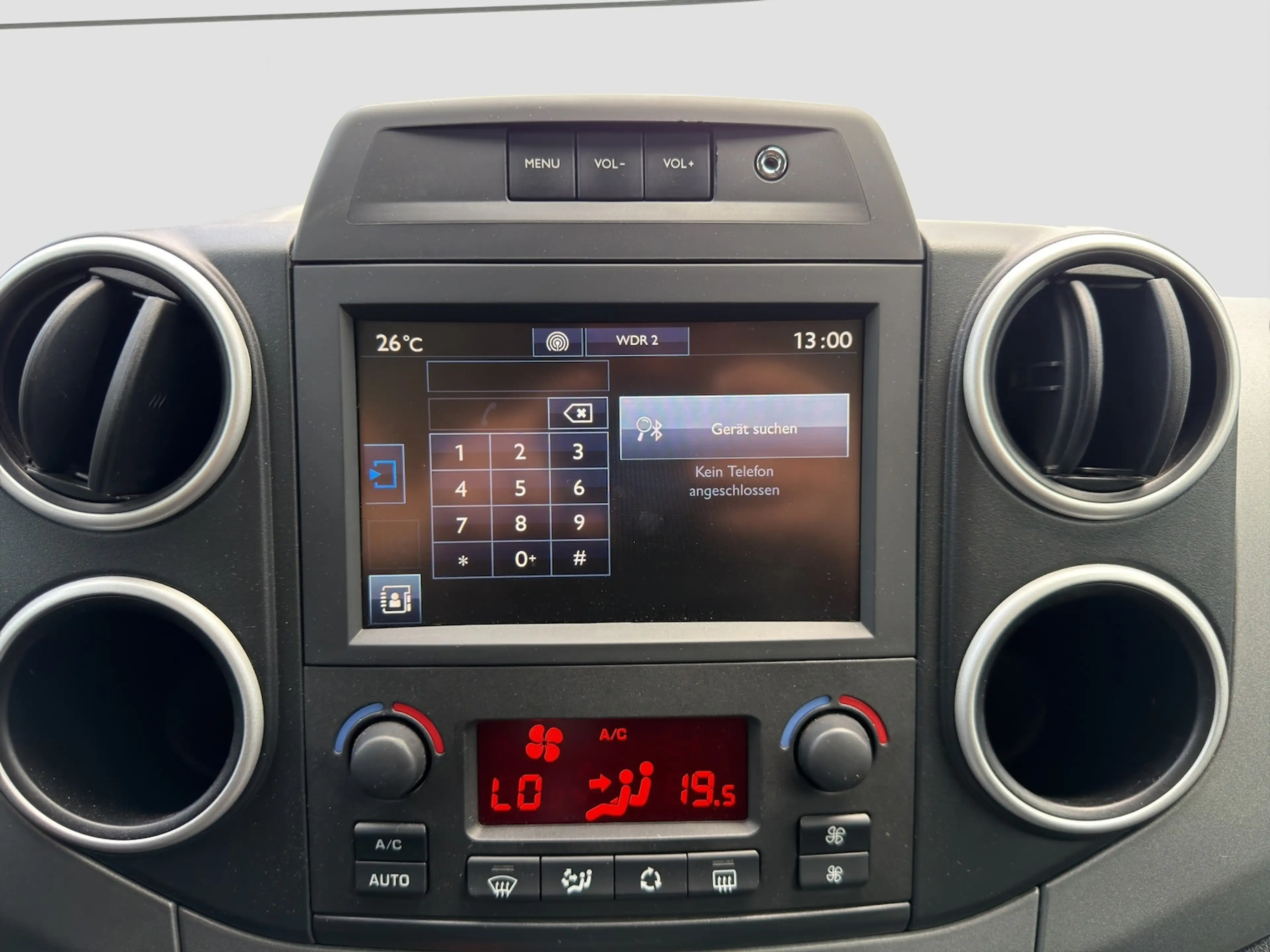 Peugeot Partner Allure 1.2 Pure Tech Klimaaut.Temp — photo 11