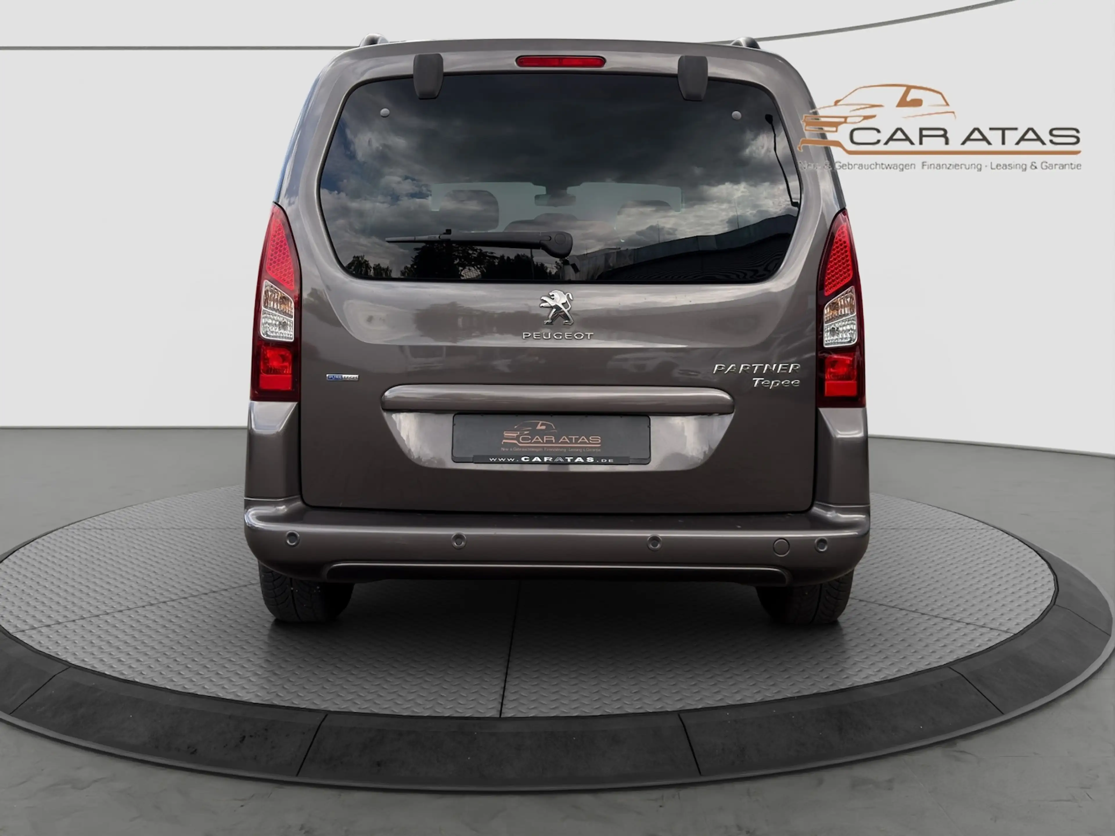 Peugeot Partner Allure 1.2 Pure Tech Klimaaut.Temp — photo 7