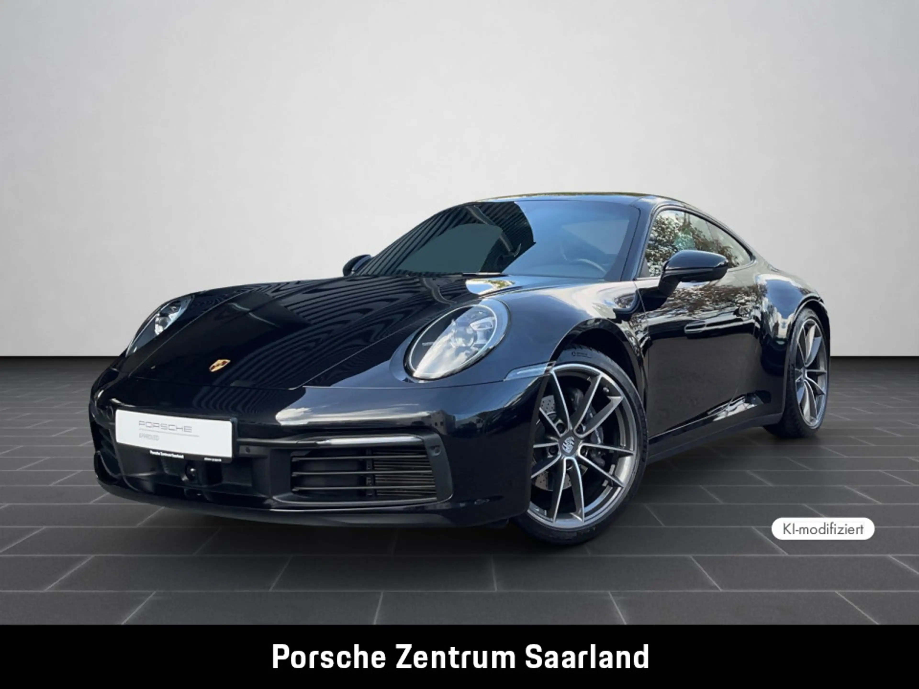 Porsche 992 (911) Carrera 4