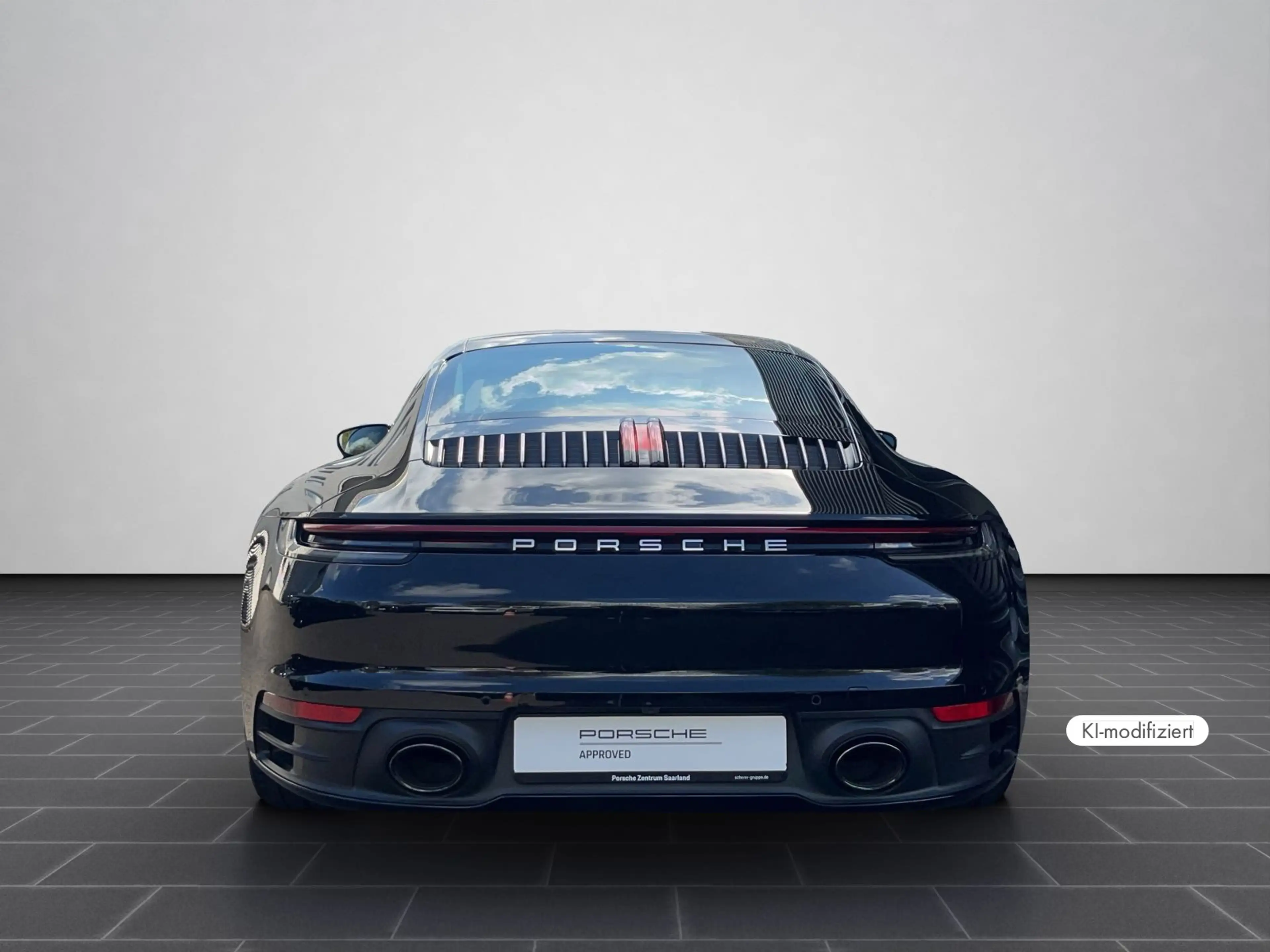 Porsche 992 (911) Carrera 4 — photo 7