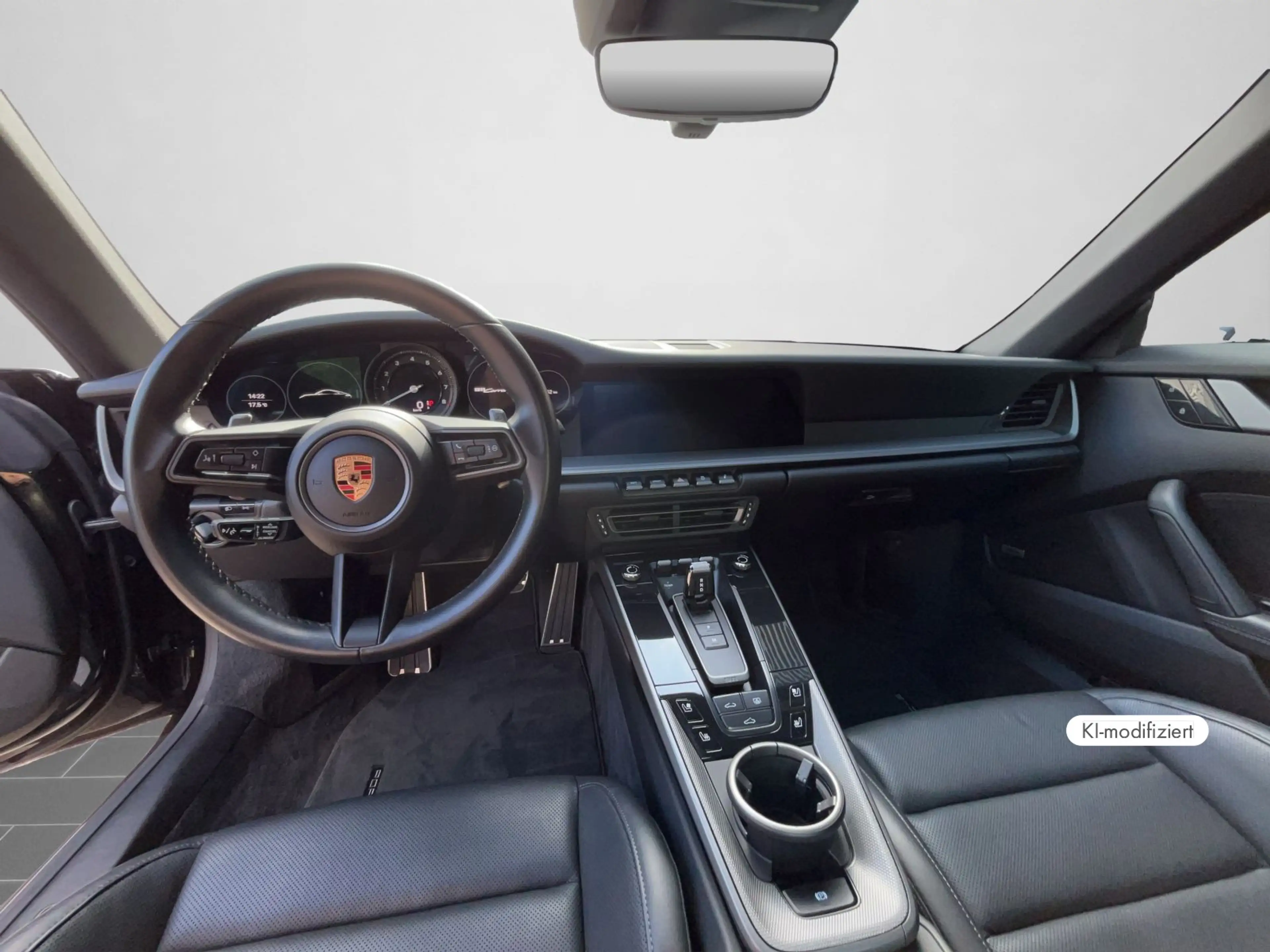 Porsche 992 (911) Carrera 4 — photo 9