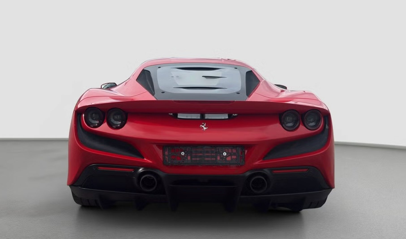 Ferrari F8 Tributo — photo 10