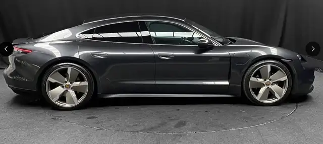 Porsche Taycan view 3