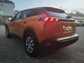 Peugeot 2008 e- Active Klimaautom Fahrerprofil DAB SHZ Spurhalt Orange - thumbnail 4