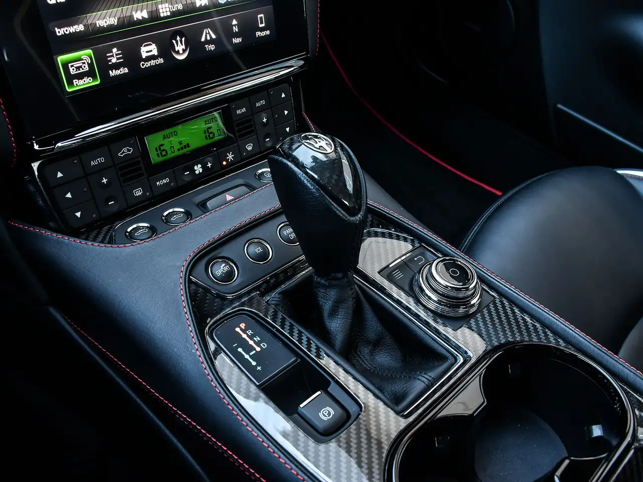 Maserati GranTurismo photo Maserati GranTurismo