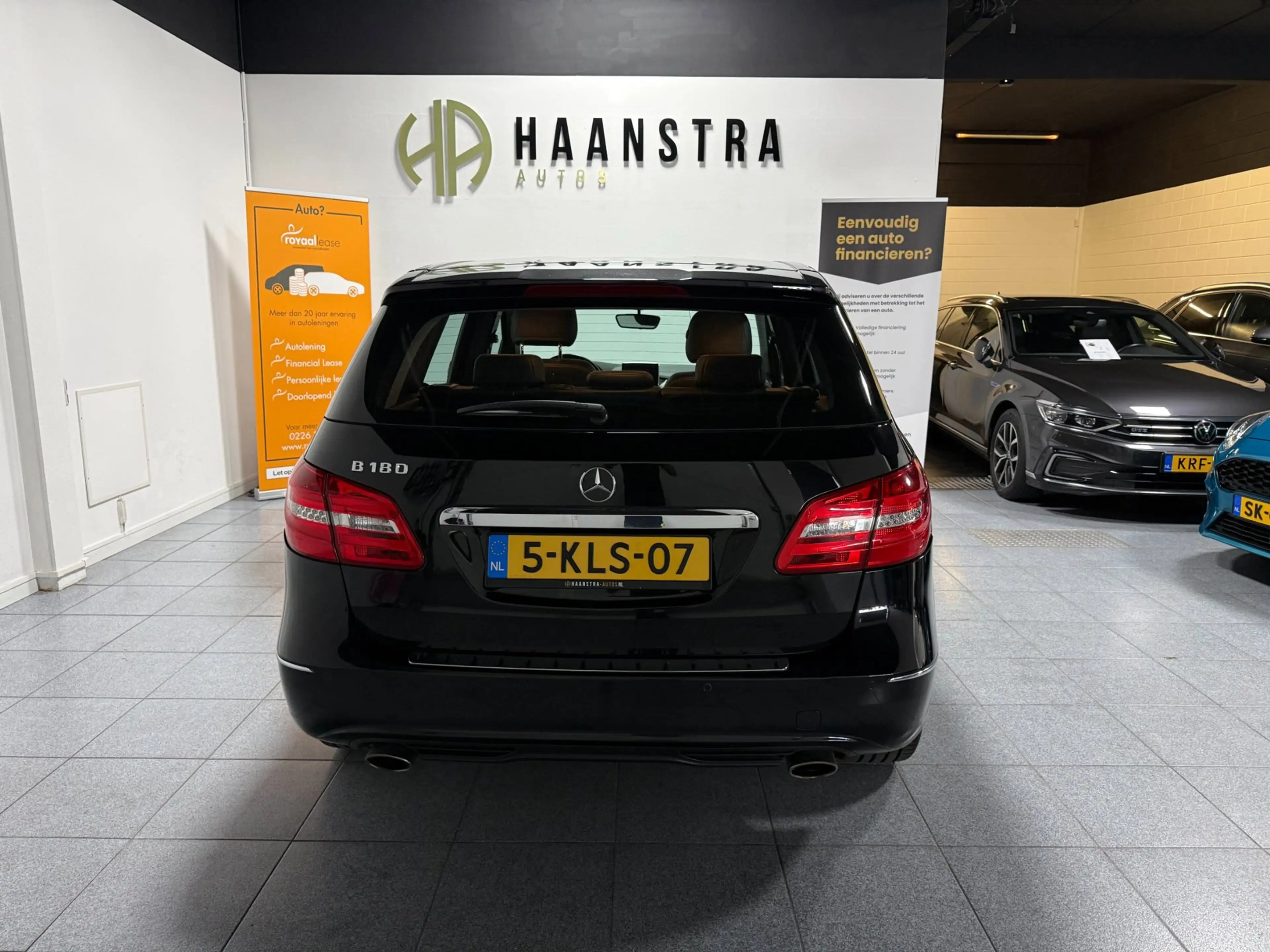 Mercedes-Benz B 180 Ambition Navigatie Ecc Dealer Auto! NAP BOVAG! — photo 26