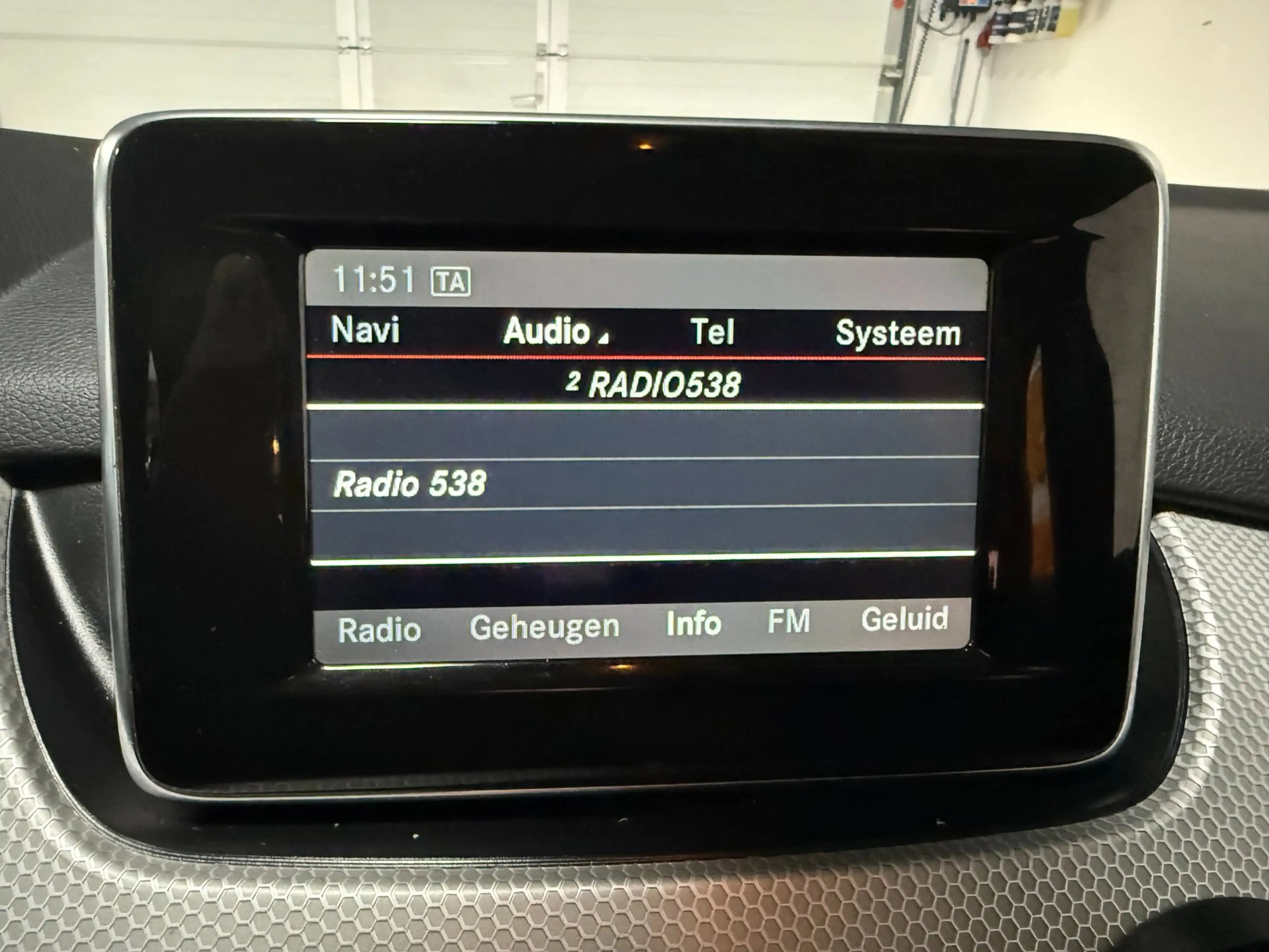 Mercedes-Benz B 180 Ambition Navigatie Ecc Dealer Auto! NAP BOVAG! — photo 17