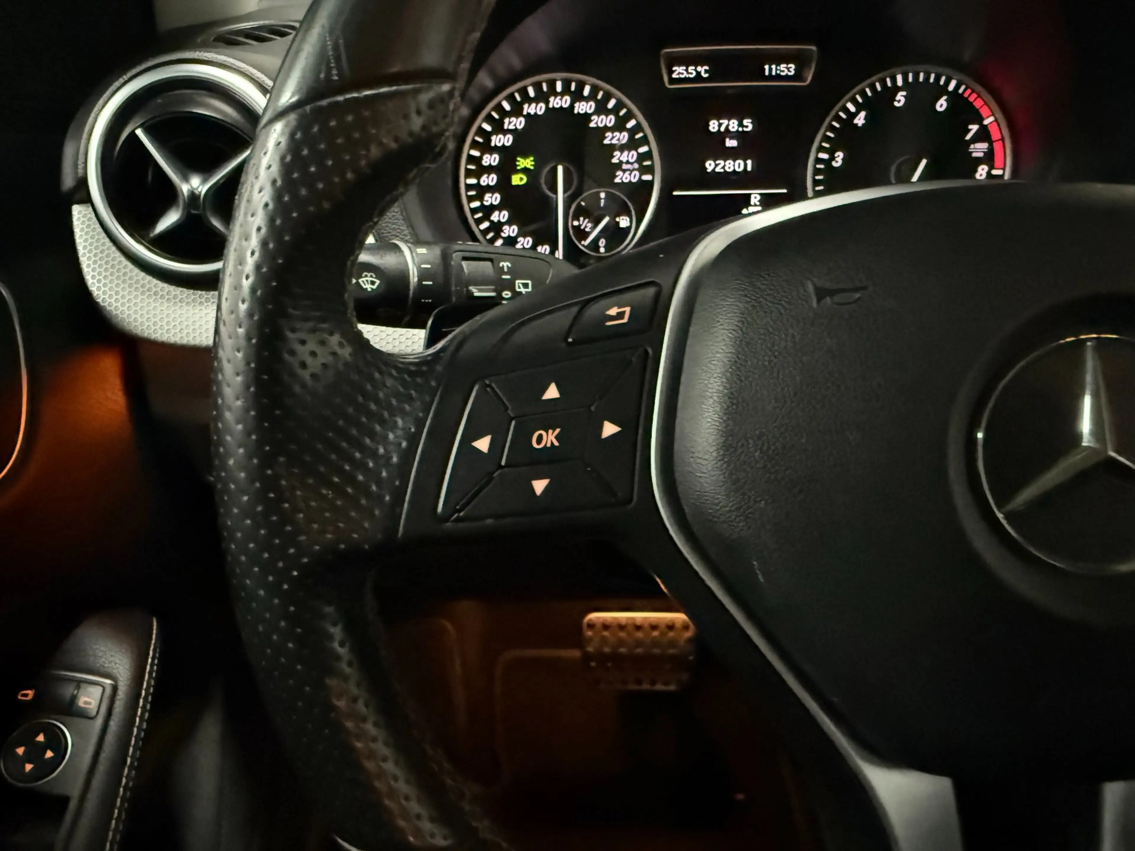 Mercedes-Benz B 180 Ambition Navigatie Ecc Dealer Auto! NAP BOVAG! — photo 15