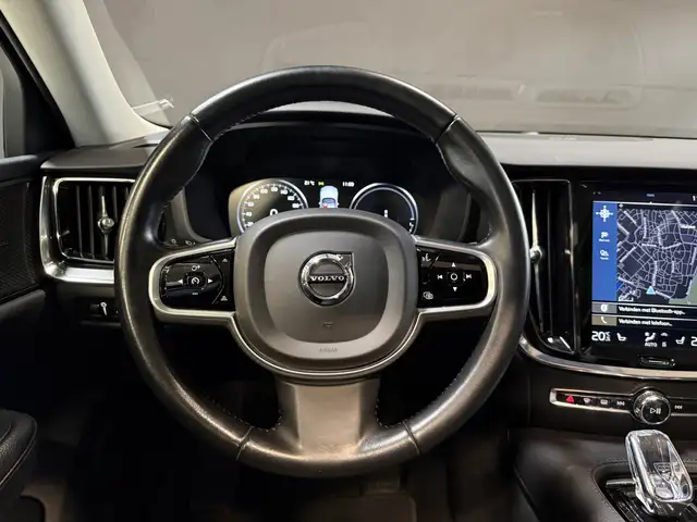 Volvo V60 view 13