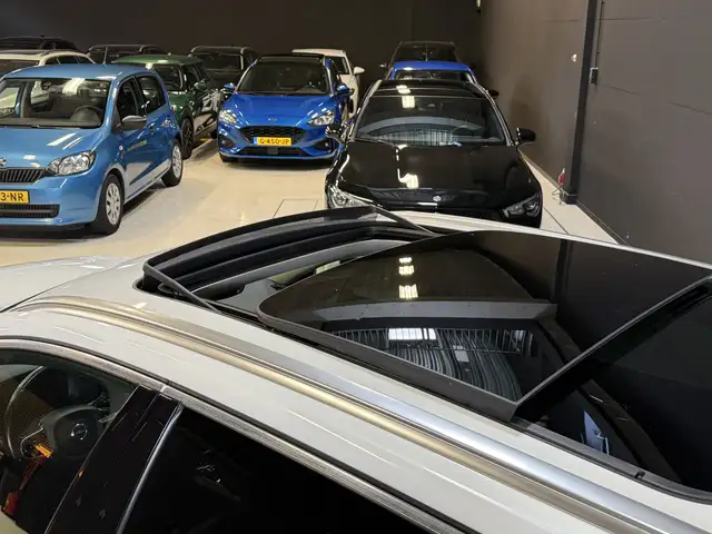 Volvo V60 view 4