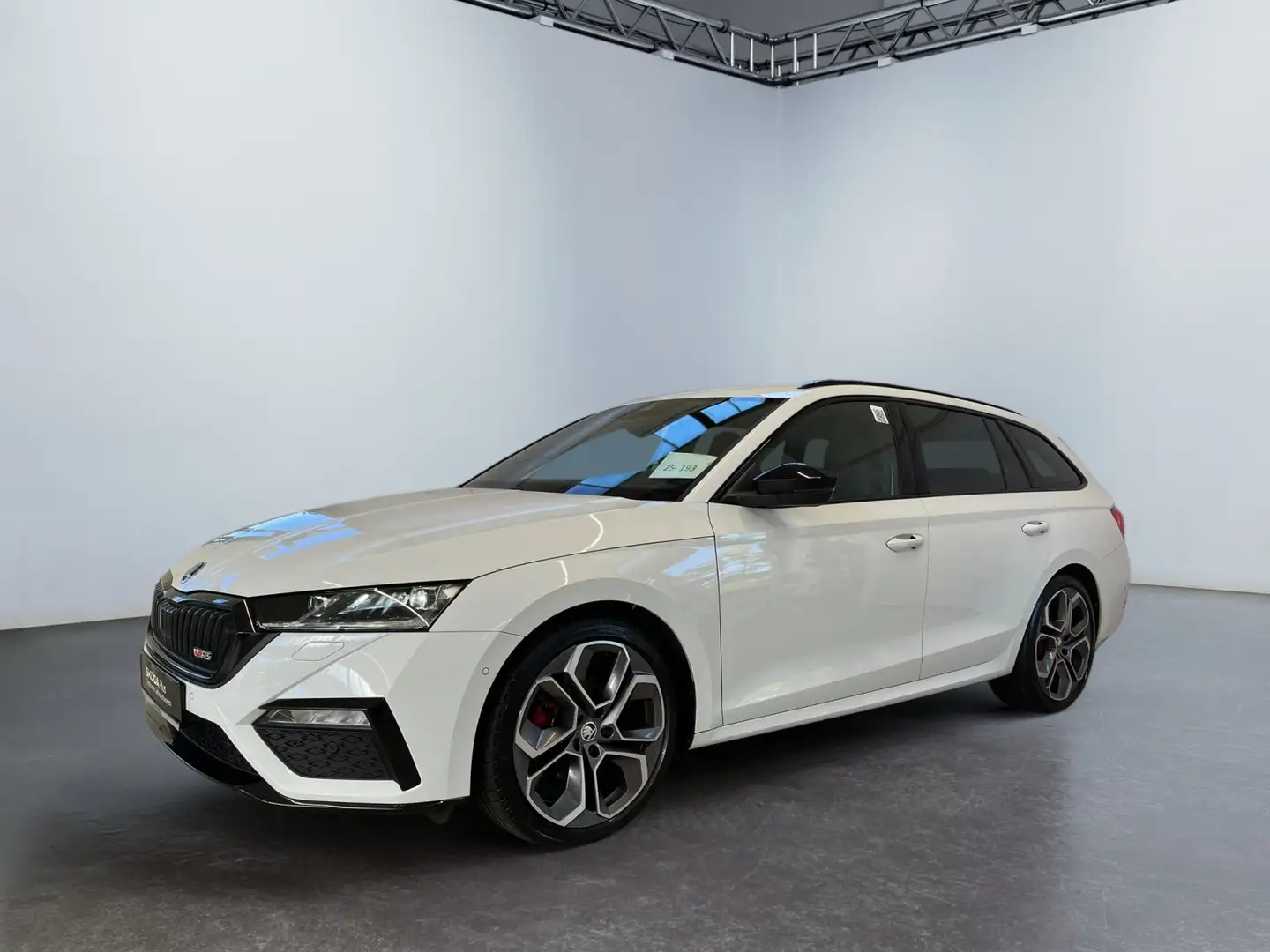 Skoda Octavia Combi RS Plus 2.0TDI 4x4 DSG Standheizung Weiß - 2