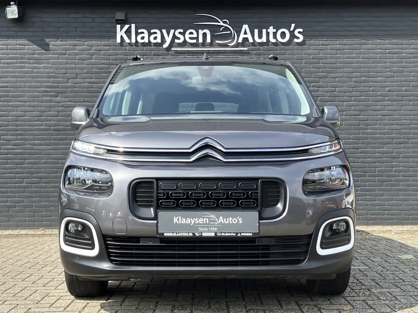 Citroen Berlingo 1.2 PureTech Live 110 pk | 1e eigenaar | navigatie Grijs - 2