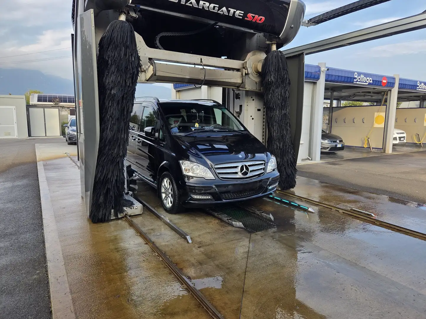 Mercedes-Benz Viano 2.2 cdi Ambiente 4matic 163cv EL auto - 1