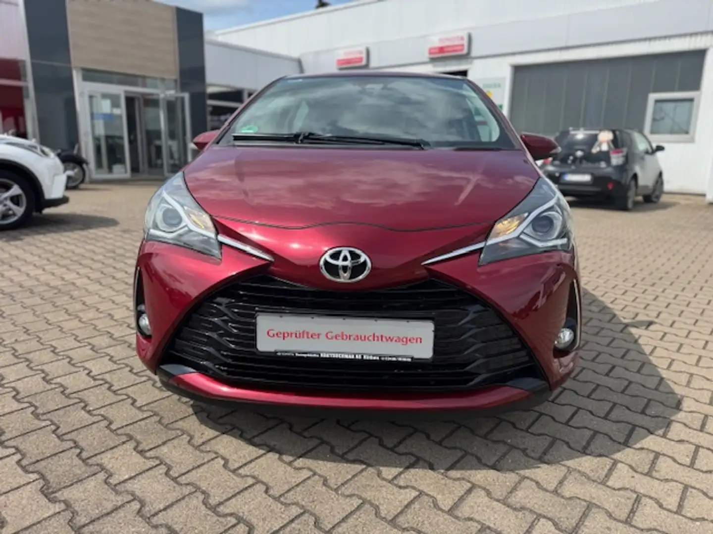 Toyota Yaris 1,5-Dual-VVT-iE Comfort mit Design-Paket - 2