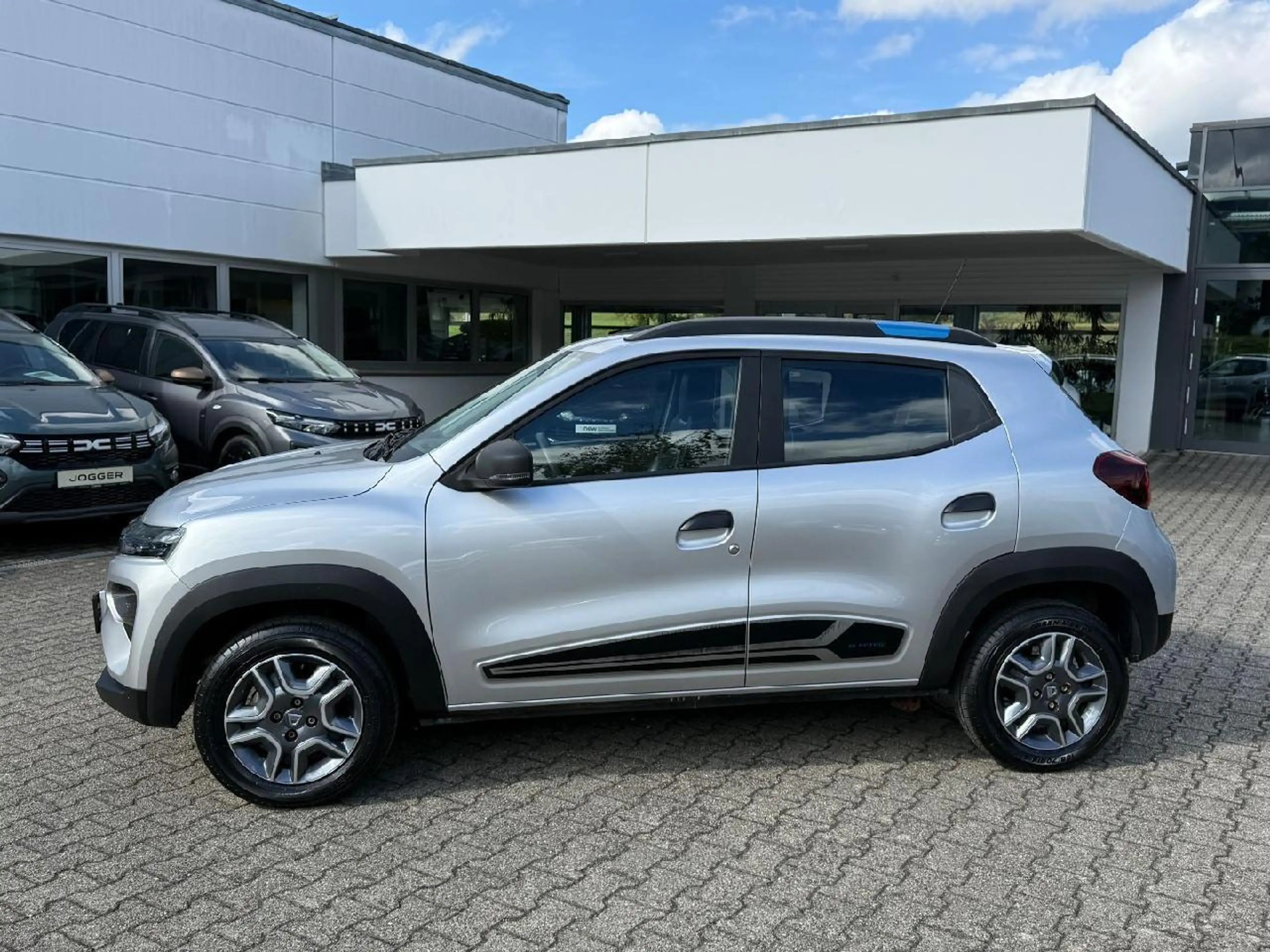 Dacia Spring Comfort — photo 2