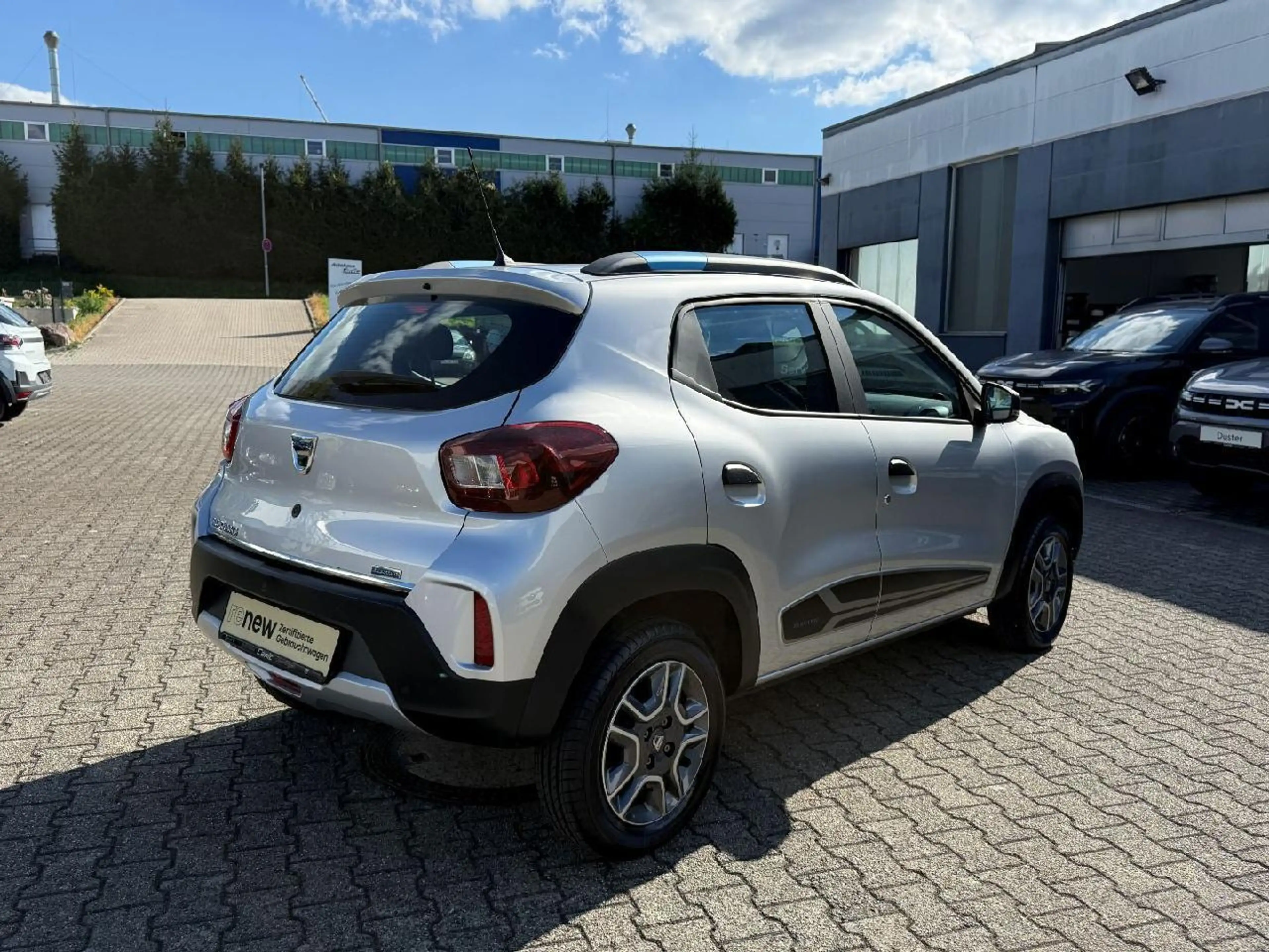 Dacia Spring Comfort — photo 7
