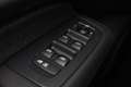 Volvo V60 B3 - Black Edition - 19 inch - IntelliSafe Assist Grijs - thumbnail 16