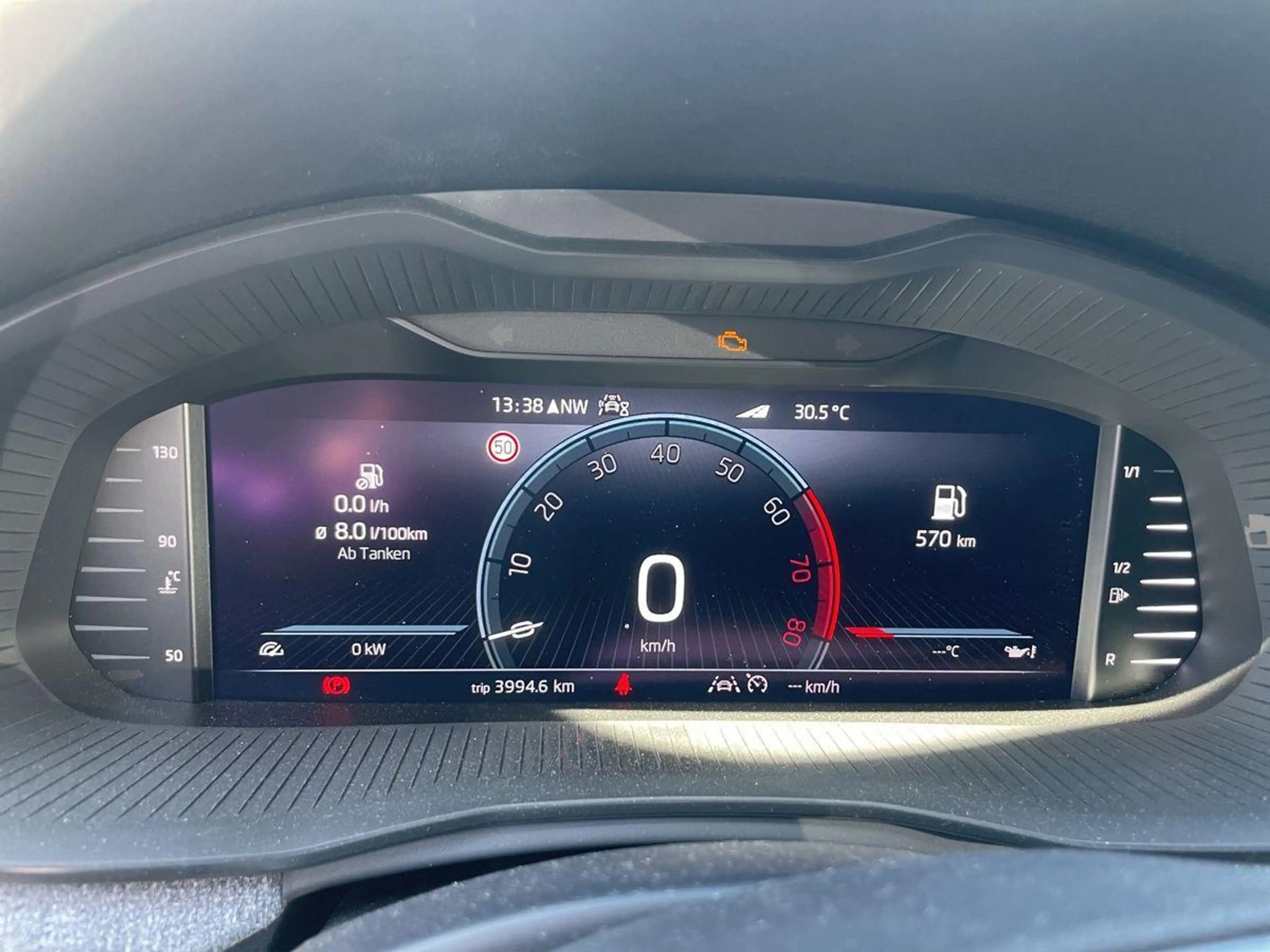 Skoda Kamiq Selection 1.0 TSI 85 kW LED/AHK Vorbe. — photo 11
