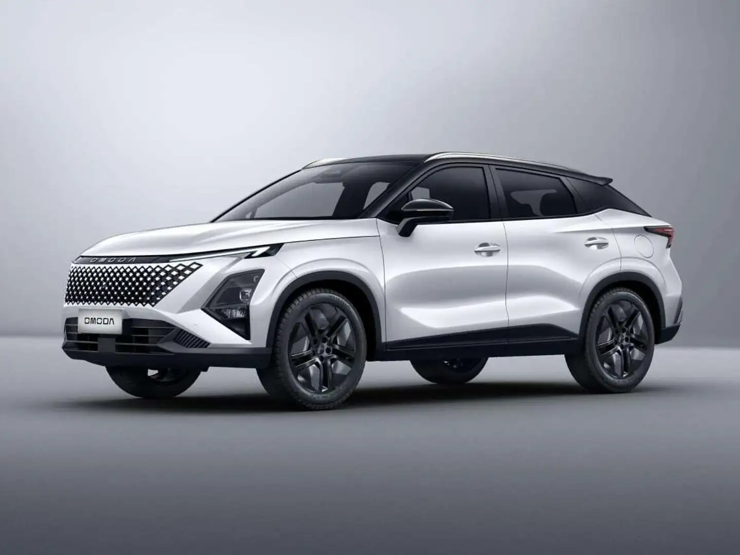 Omoda 5 EV Premium 402kmReichw 540° Kamera SHZ Silber - 1