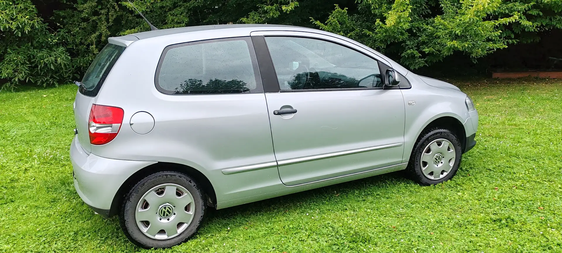 Volkswagen Fox Fox 1.2i Gris - 1
