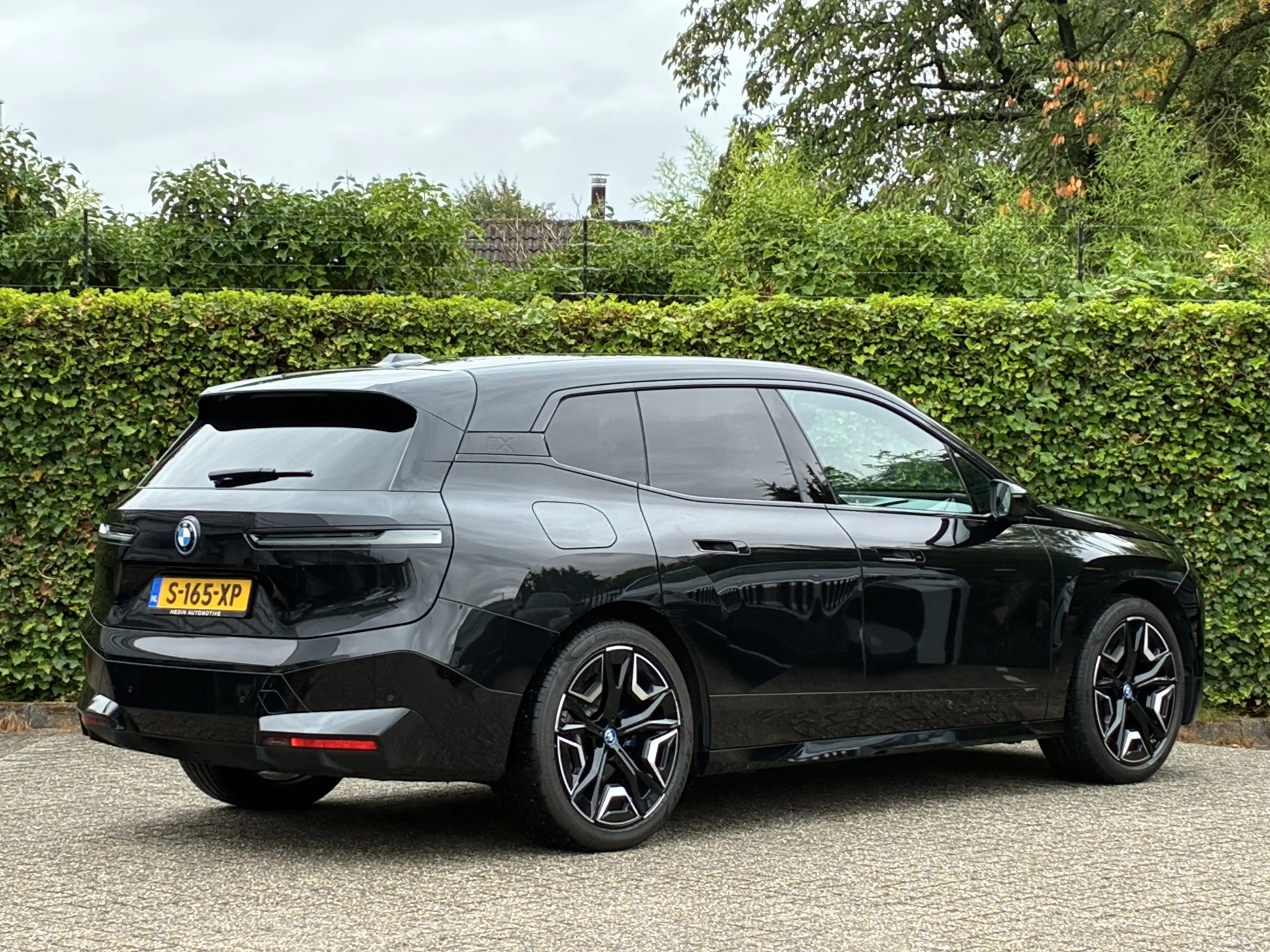BMW iX xDrive40 | Sportpakket | 22'' | CoPilot | Harman/K — photo 2
