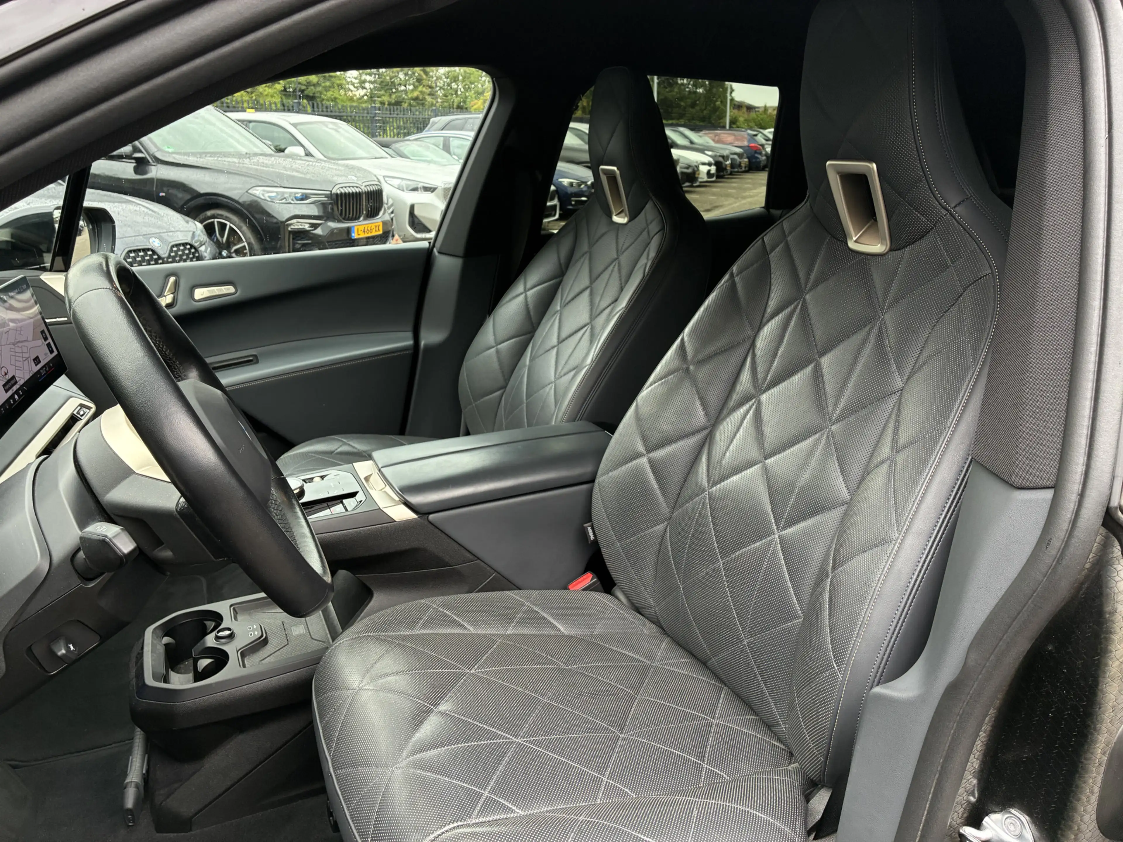 BMW iX xDrive40 | Sportpakket | 22'' | CoPilot | Harman/K — photo 10