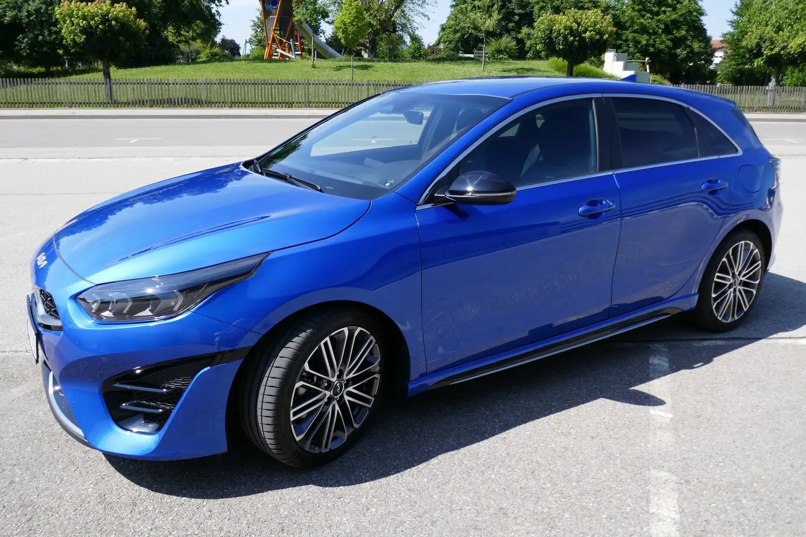 Kia Ceed / cee'd Ceed 1.5 T-GDI DCT7 OPF GT Line Blau - 2