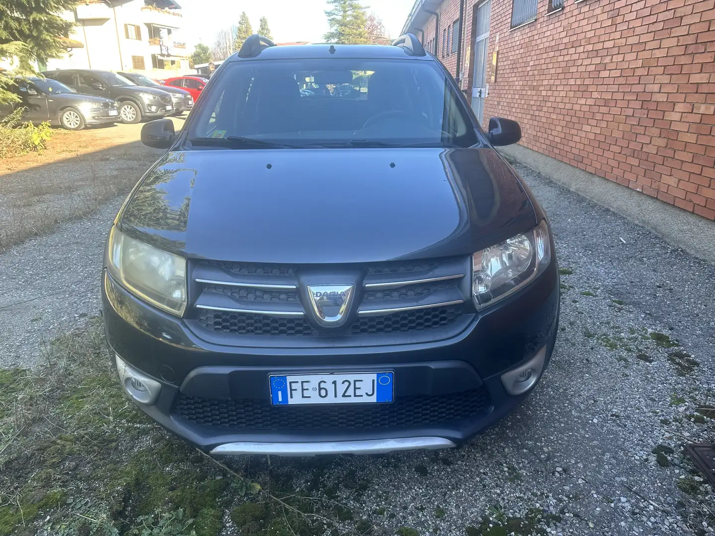 Dacia Sandero Stepway 1.5 dci/ euro 6/ cambio automatico Grijs - 2