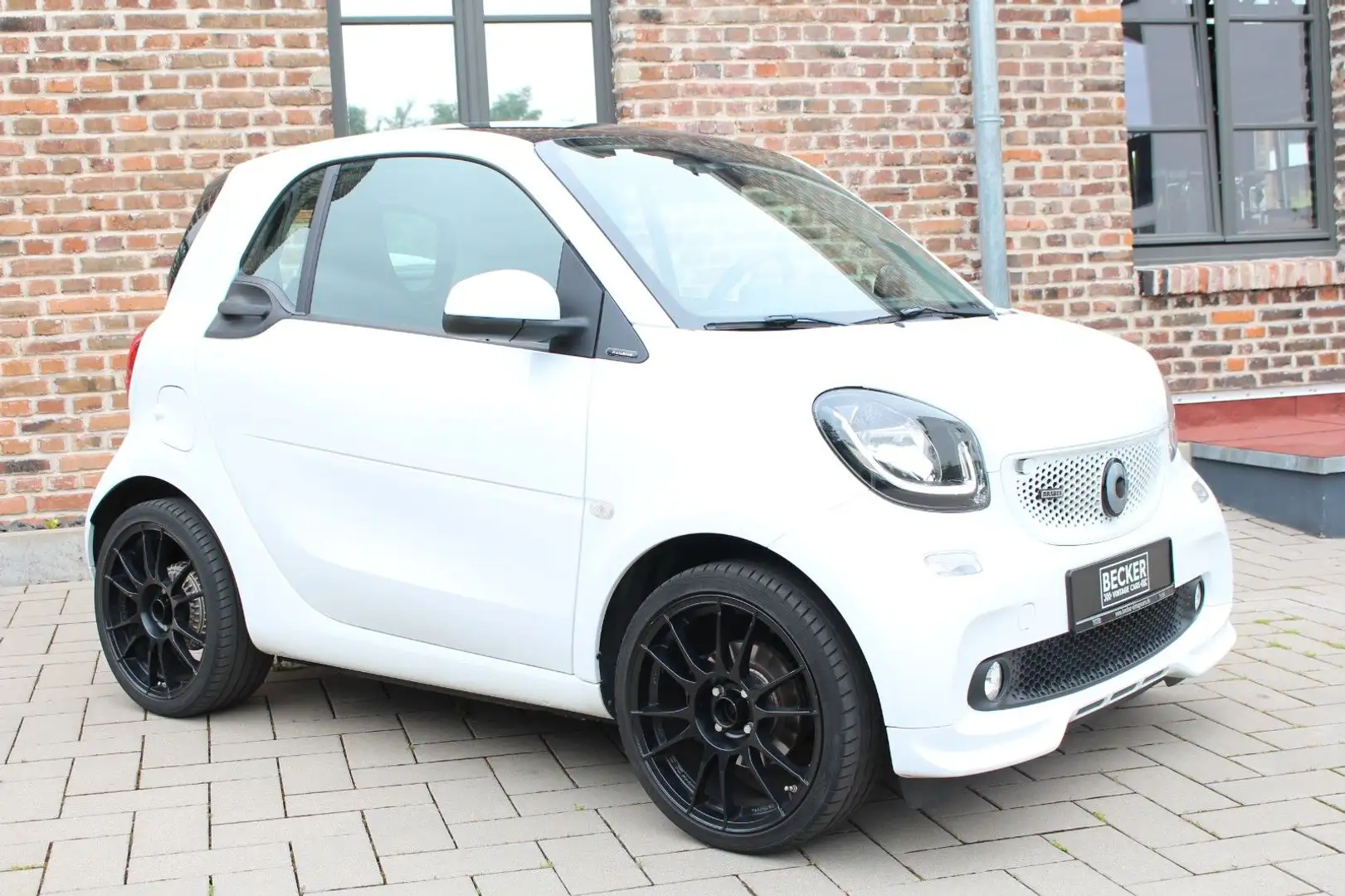 smart forTwo Brabus Xclusive Blanc - 2
