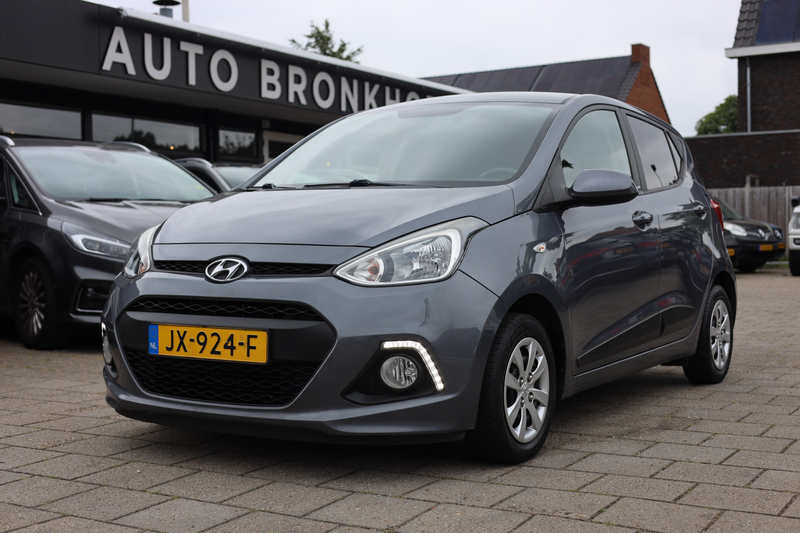 Hyundai i10 1.0i i-MOTION GO | CLIMA | CRUISE | NAVI