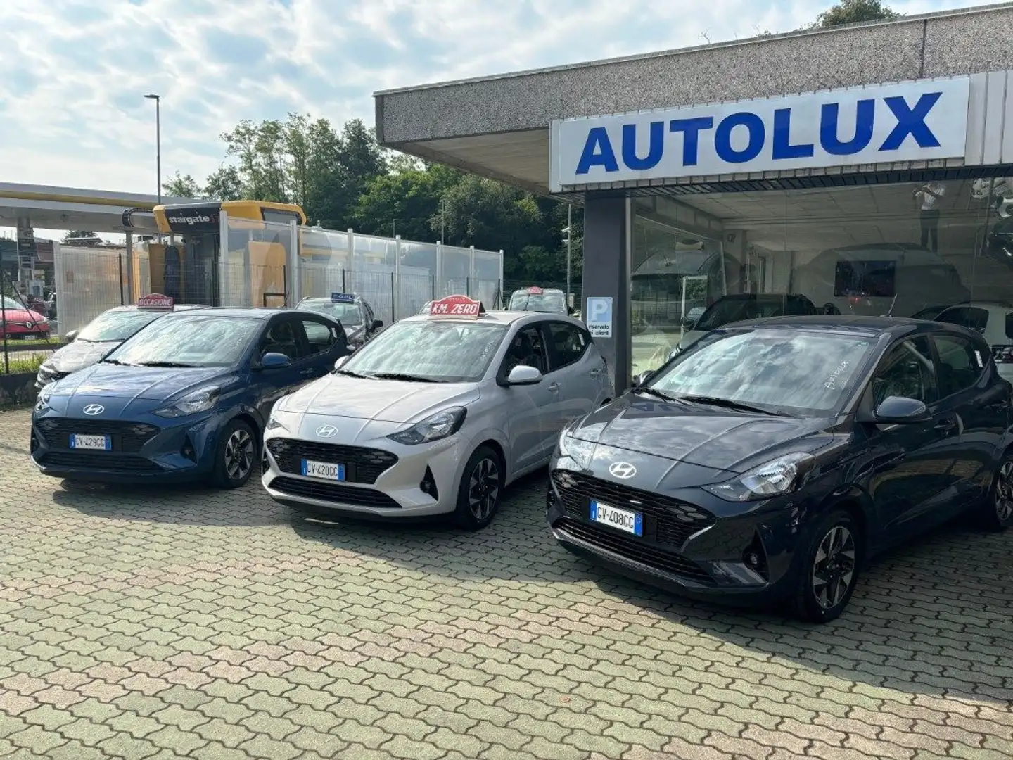 Hyundai i10 1.0 GPL Connectline KM0 Grau - 1