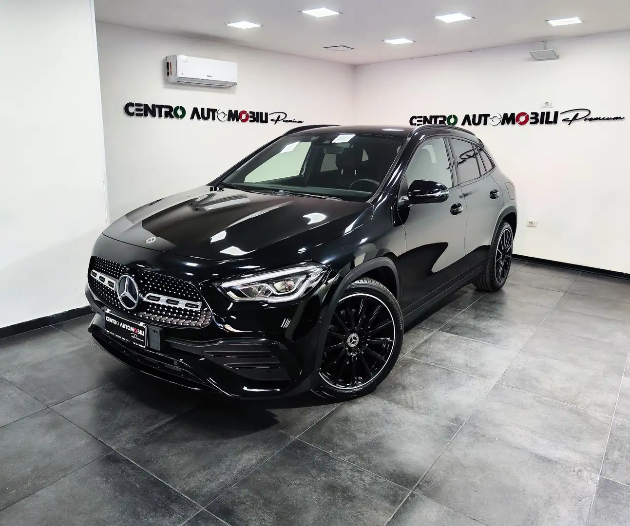 Mercedes-Benz GLA 200 GLA 200 d Automatic Premium Nero - 1