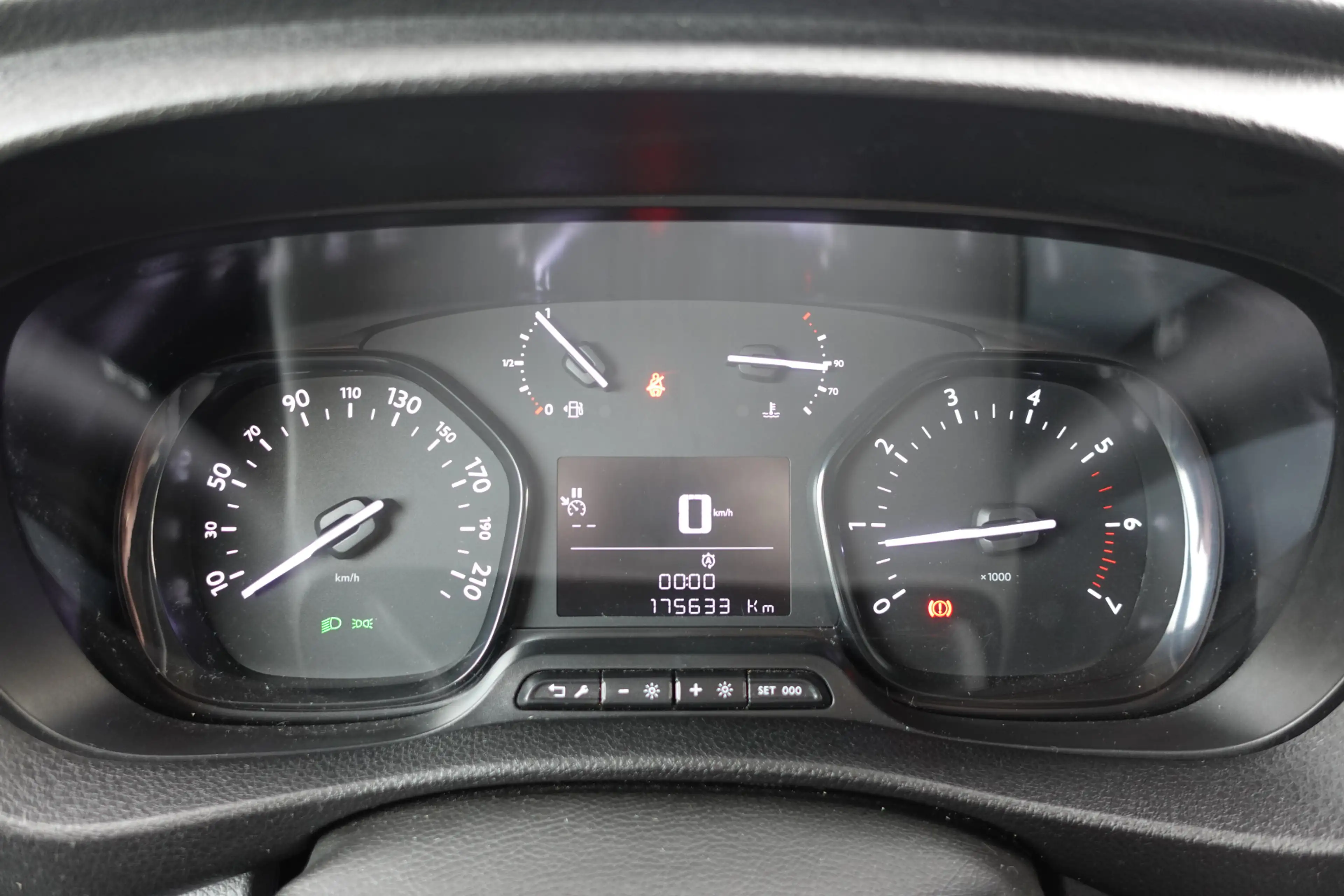 Citroen Spacetourer Jumpy 1.5 BlueHDi 120 XL 9P | Cruise Control | Air — photo 14