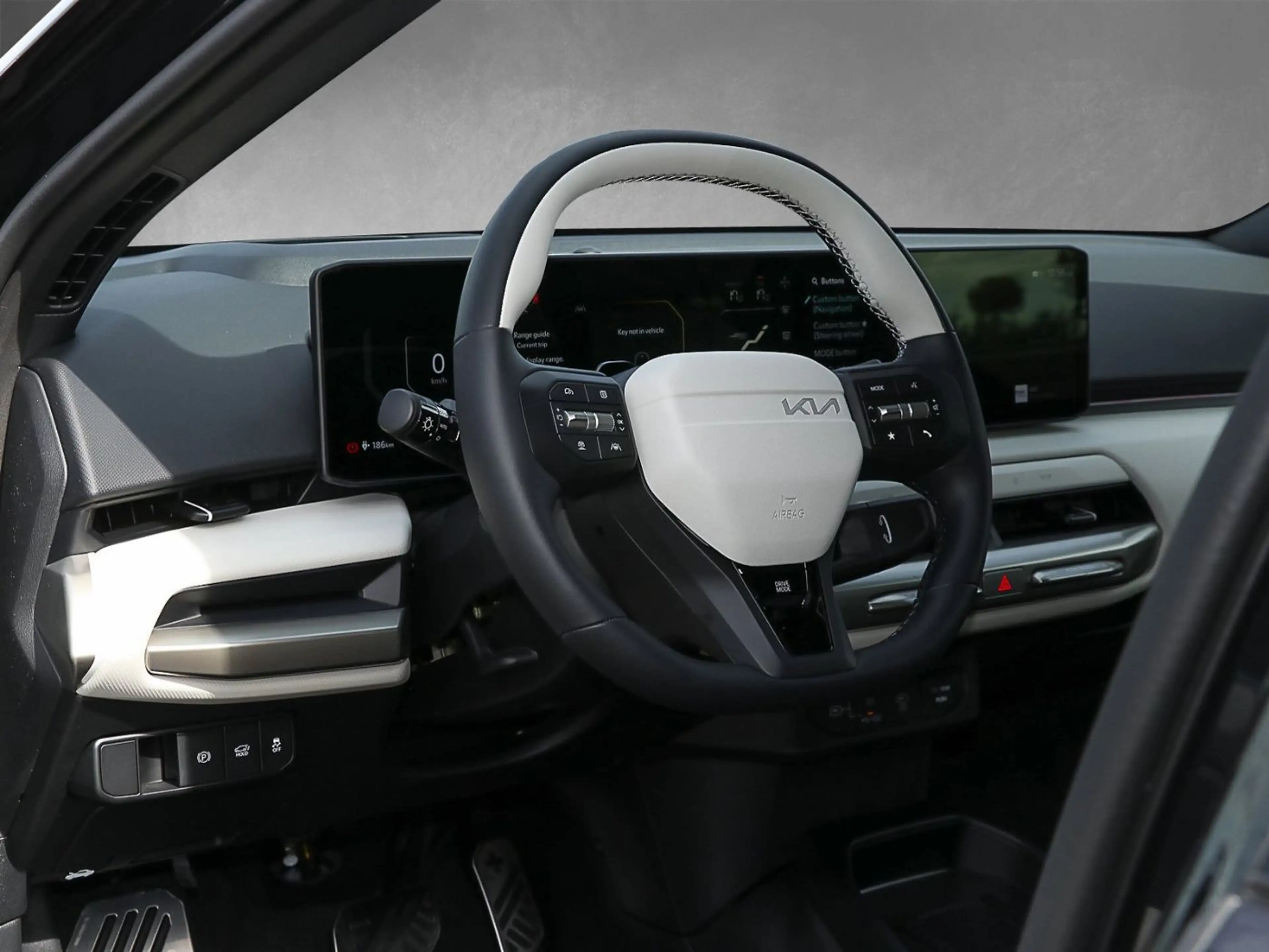 Kia EV4 81 FWD GTL DWP COM 360/ACC/HUD/Kam./KeyLess — photo 9