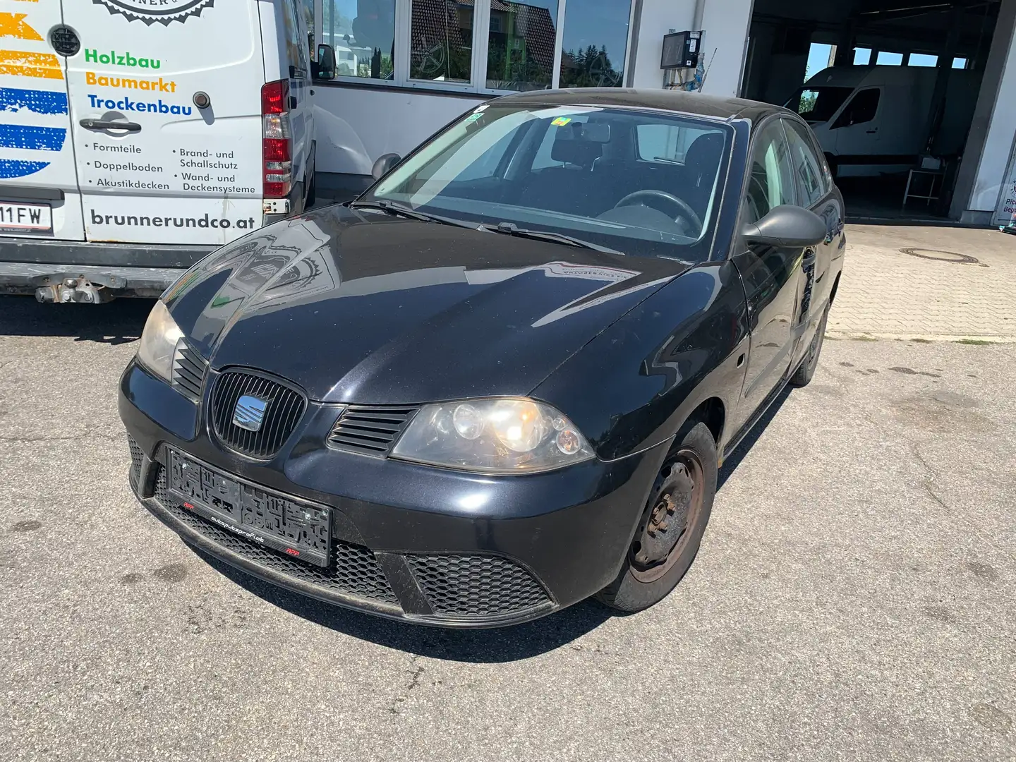 SEAT Ibiza Ibiza Fresh 1,2 *Klima* Schwarz - 1