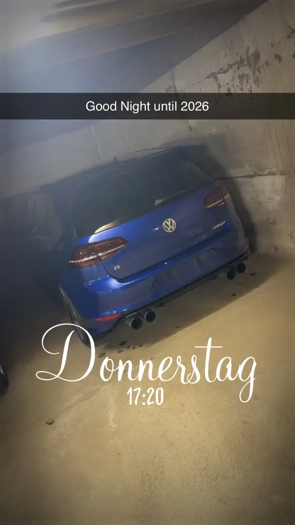Volkswagen Golf R - 2