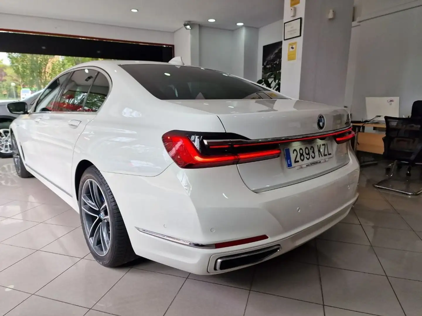 BMW 745 745e Blanco - 2