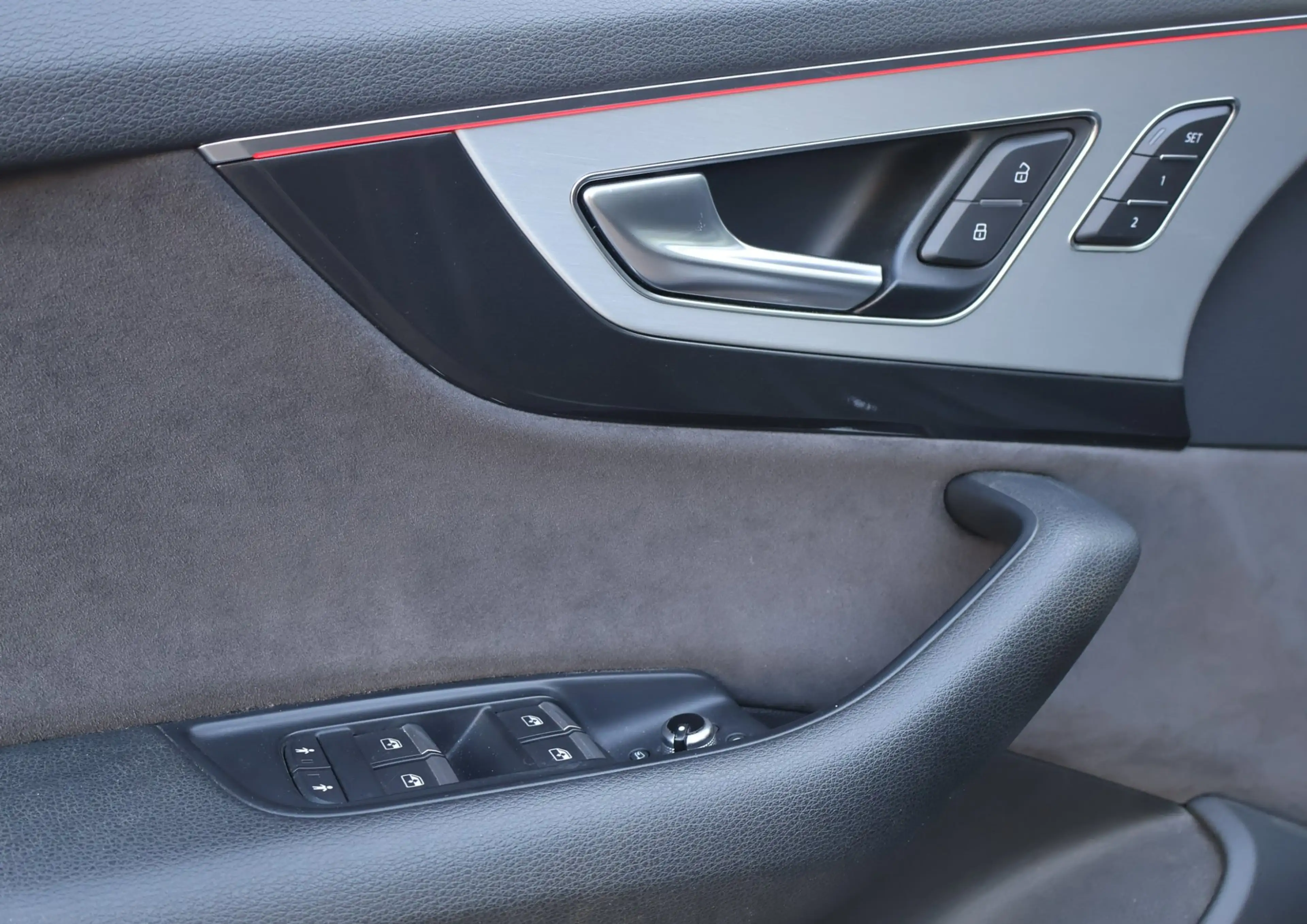Audi Q7 e-tron 3.0 TDI quattro Sport Pano/Lucht/ACC/360 Camera — photo 12