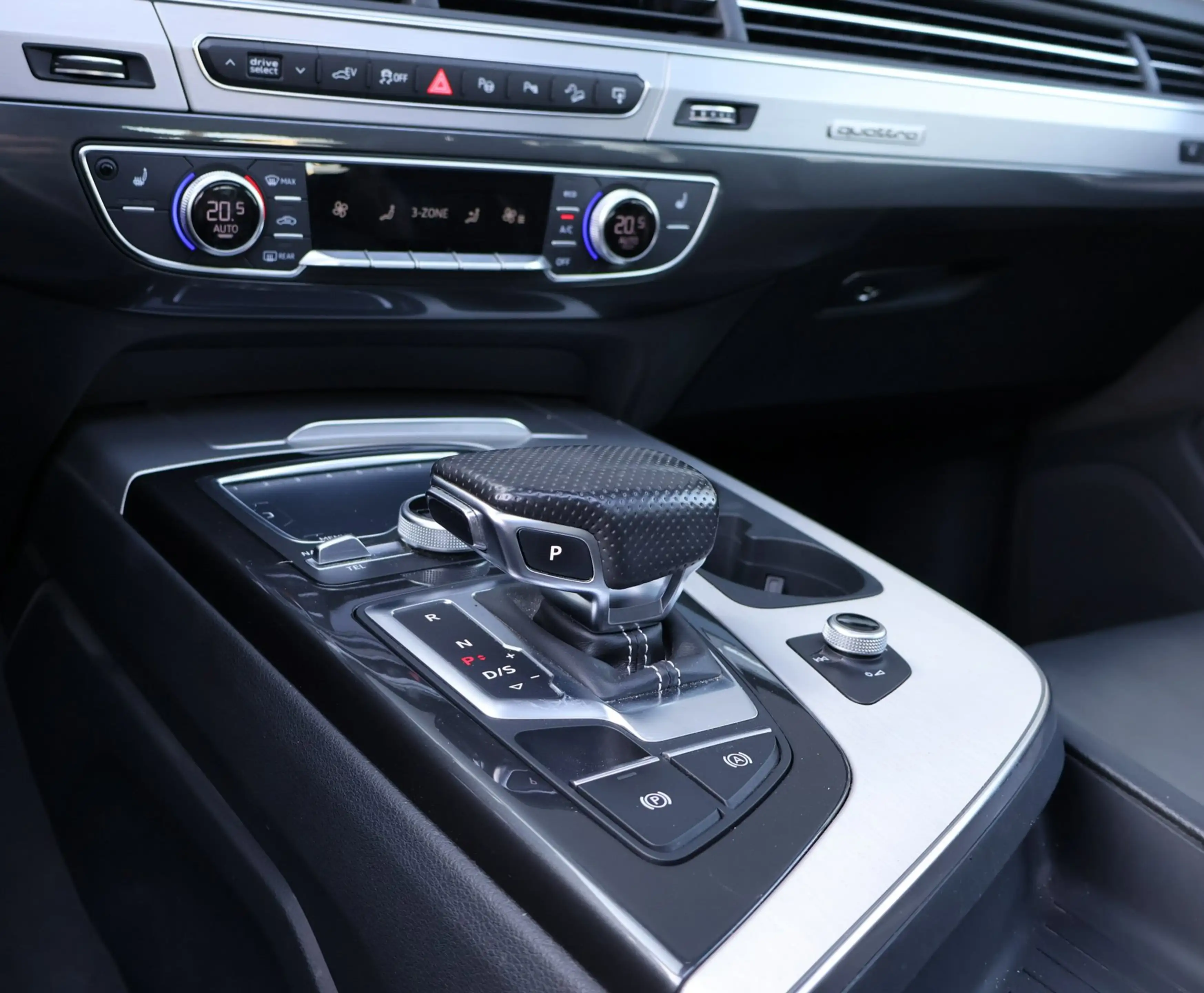 Audi Q7 e-tron 3.0 TDI quattro Sport Pano/Lucht/ACC/360 Camera — photo 15