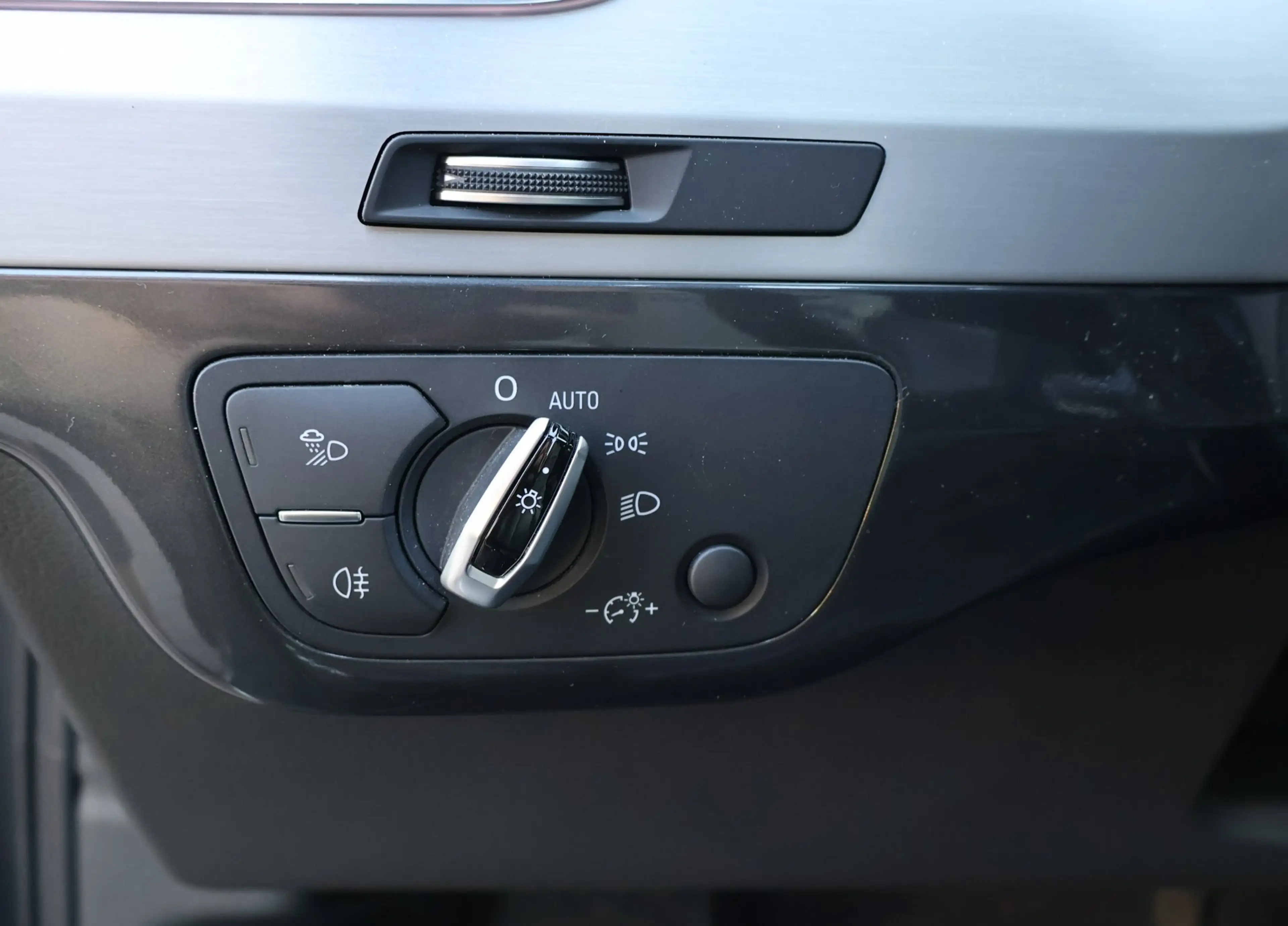 Audi Q7 e-tron 3.0 TDI quattro Sport Pano/Lucht/ACC/360 Camera — photo 16
