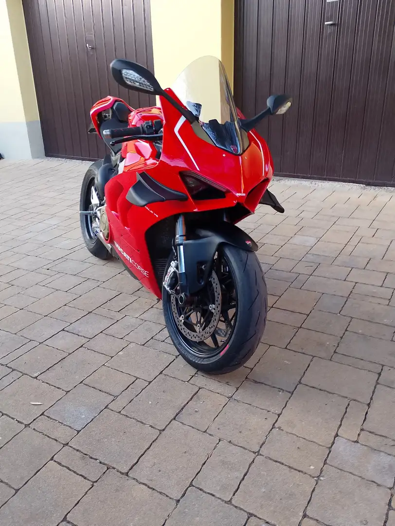 Ducati Panigale V4 base Piros - 1