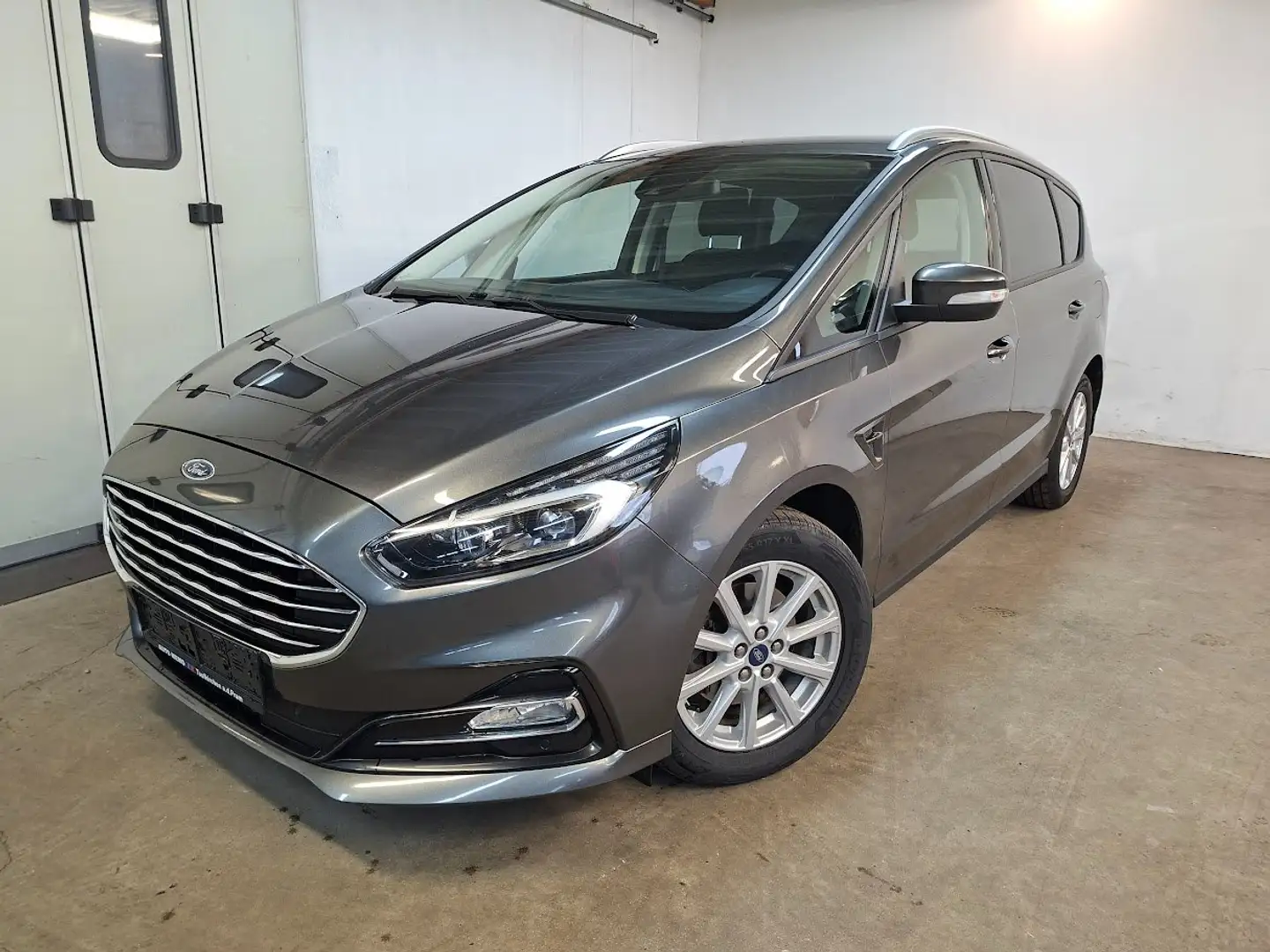 Ford S-Max 2.0 EcoBlue Aut. AHK, Kamera, W-Paket Grau - 1