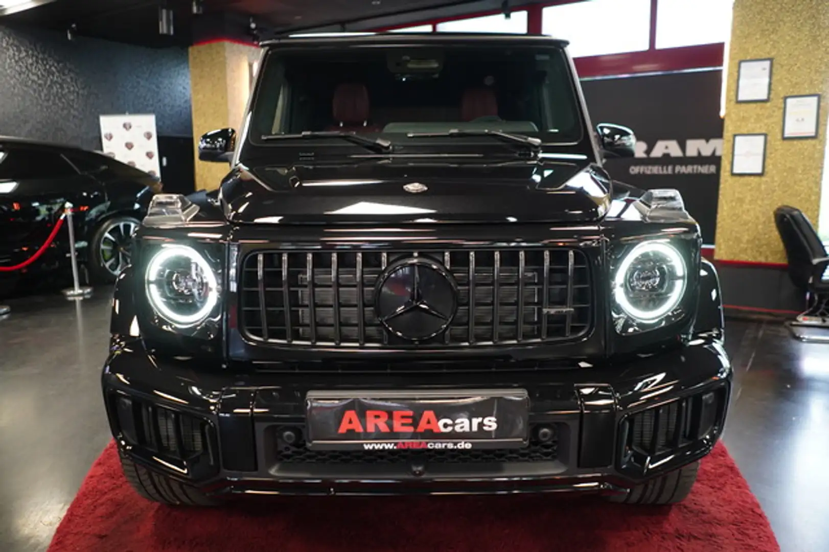 Mercedes-Benz G 63 AMG PROD2025 FACELIFT A22 CARBON KEYLESS Schwarz - 2