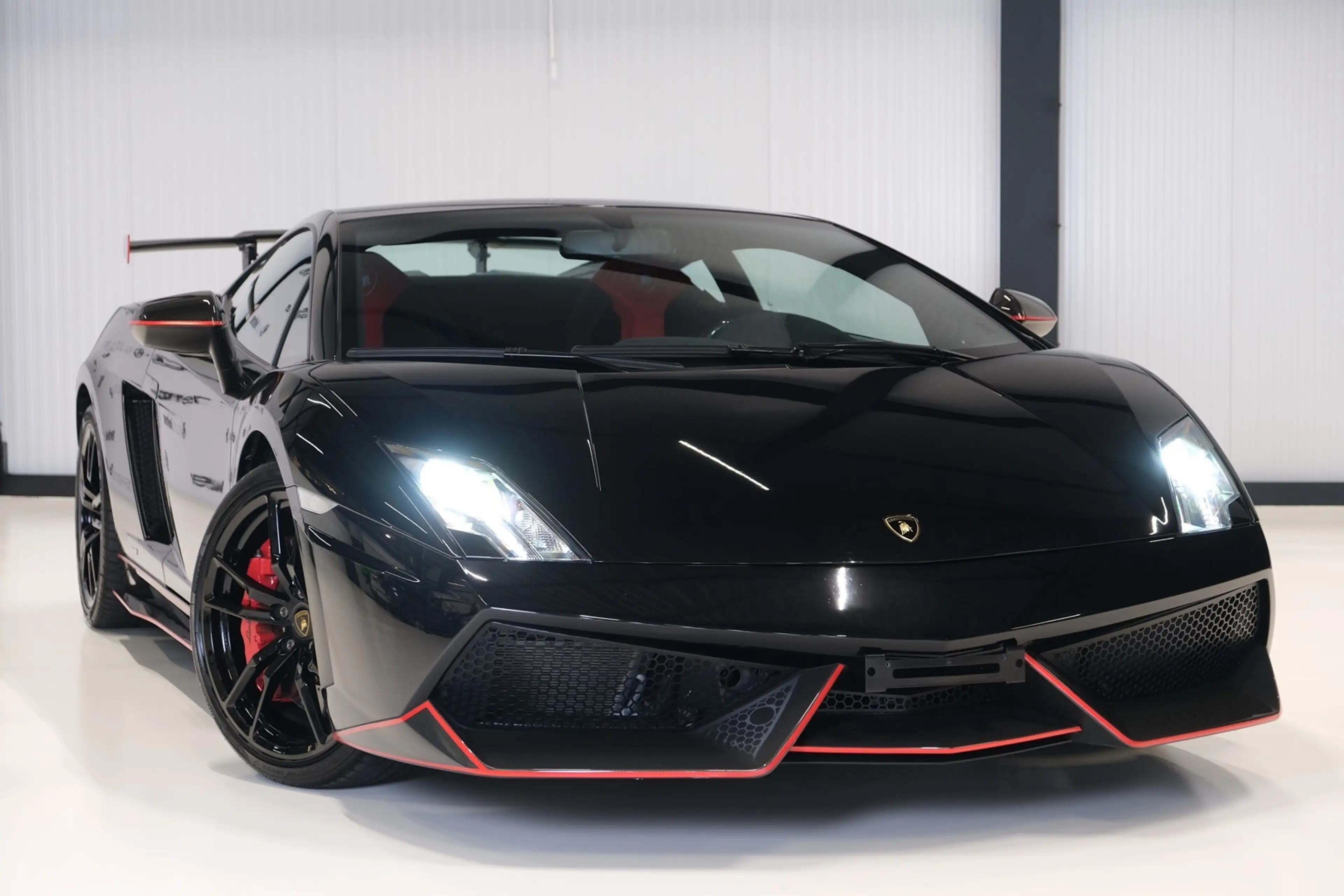 Lamborghini Gallardo LP570-4 Super Trofeo Stradale 12.101 km