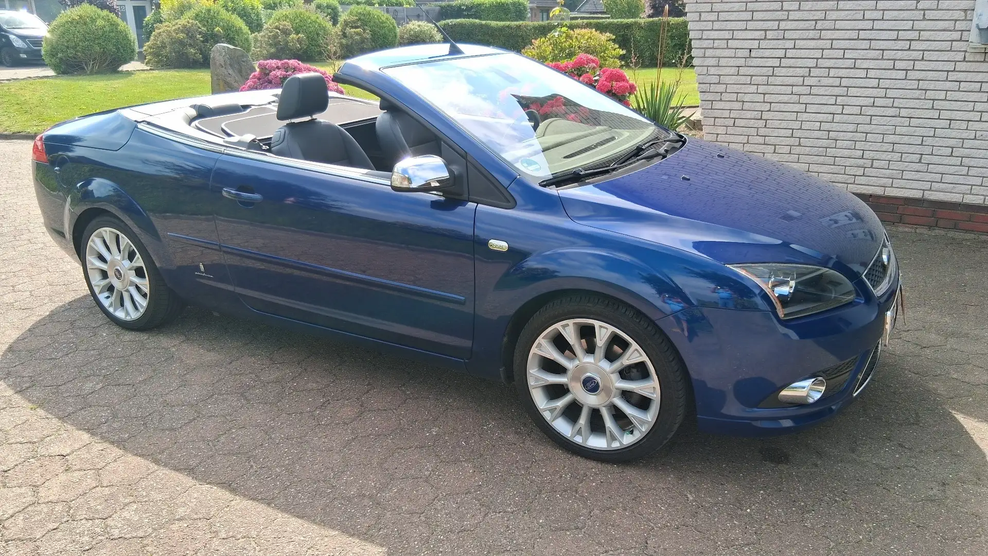 Ford Focus CC Coupe-Cabriolet 2.0 16V Titanium - 1