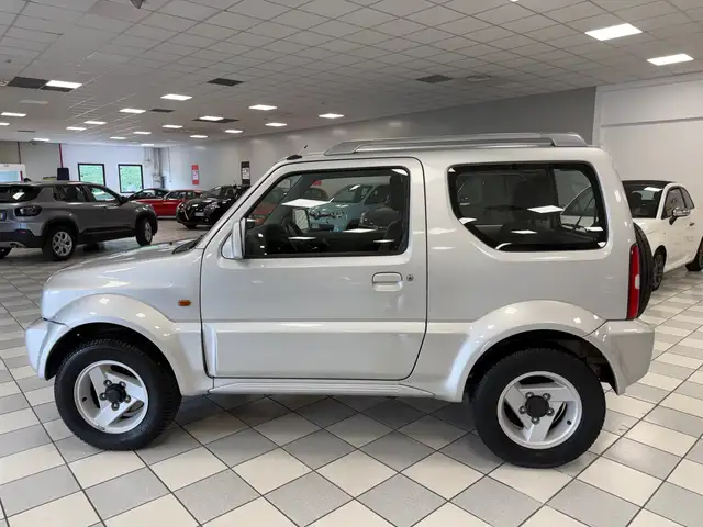 Suzuki Jimny view 8