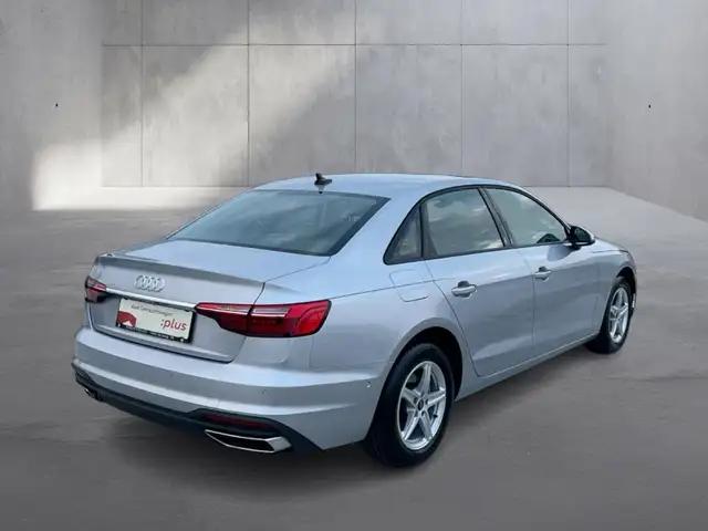 Audi A4 view 6