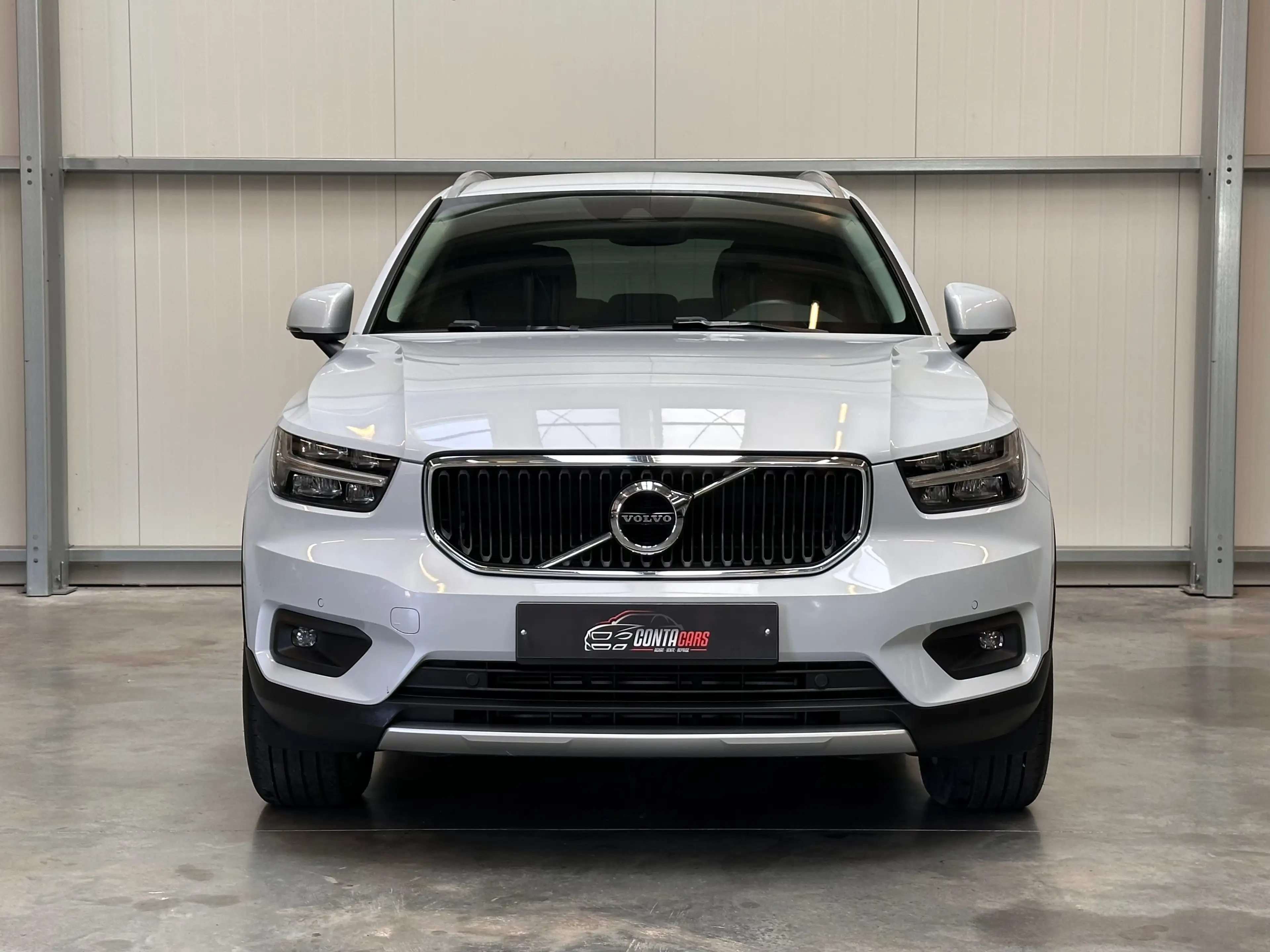 Volvo XC40 *GARANTIE 12 MOIS* XC40 1.5 T2 Momentum  Geartronic — photo 2